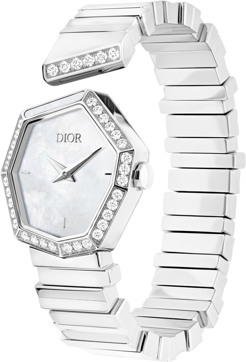 GEM DIOR Three quarter opened view