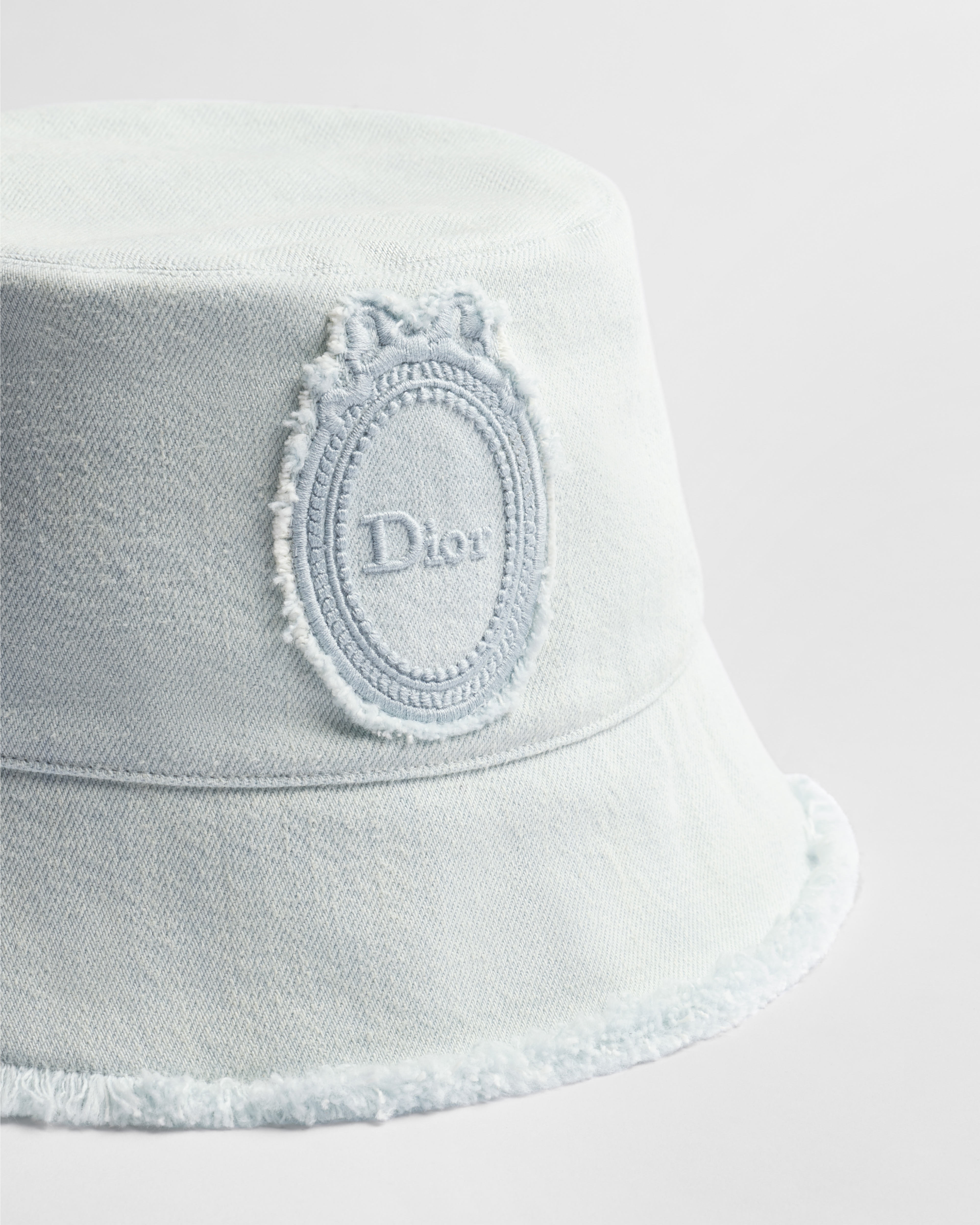 Dioriviera Dior Médaillon Teddy-D Small Brim Bucket Hat