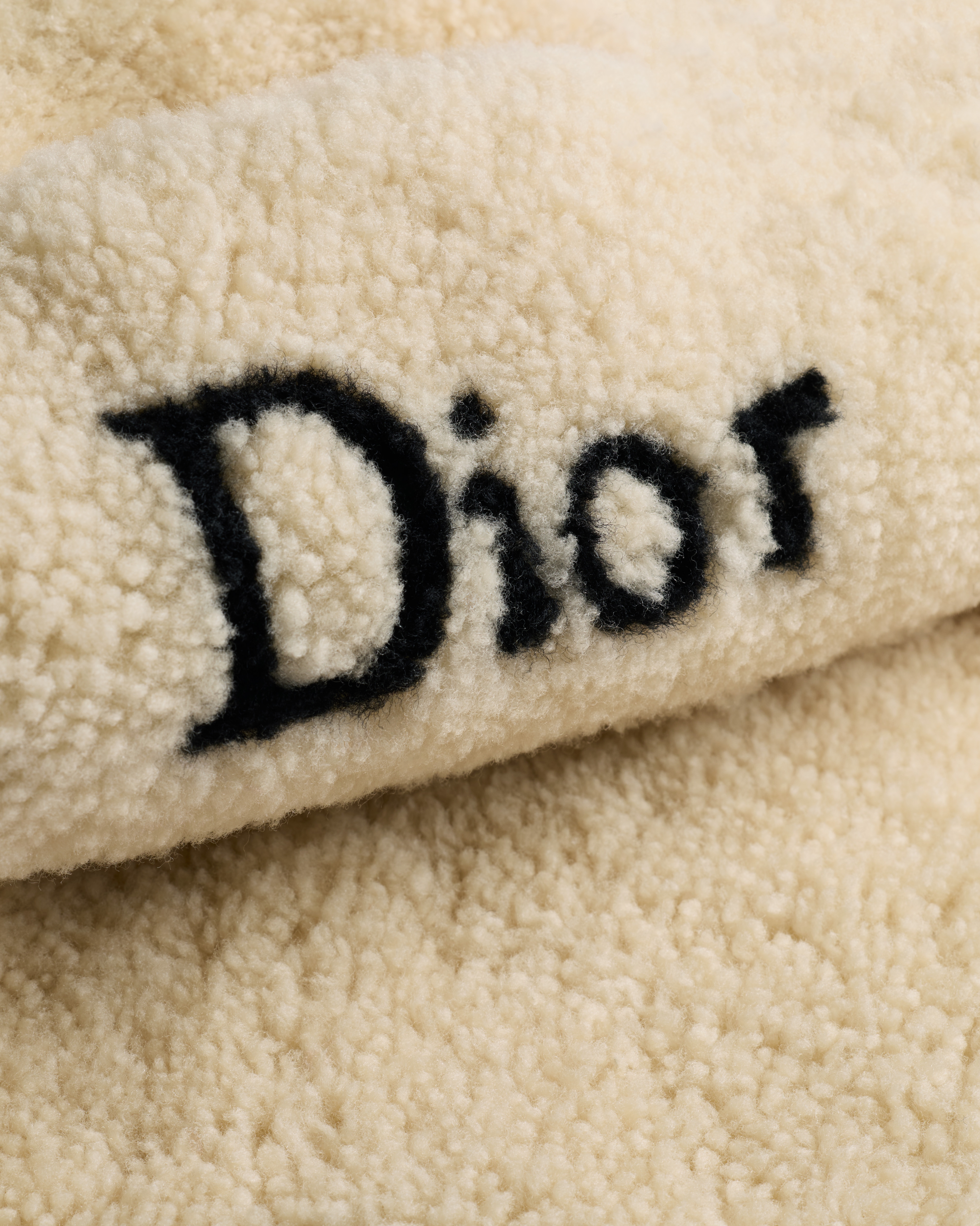 DiorAlps D-Frost Shapka White Sheepskin Shearling | DIOR NZ