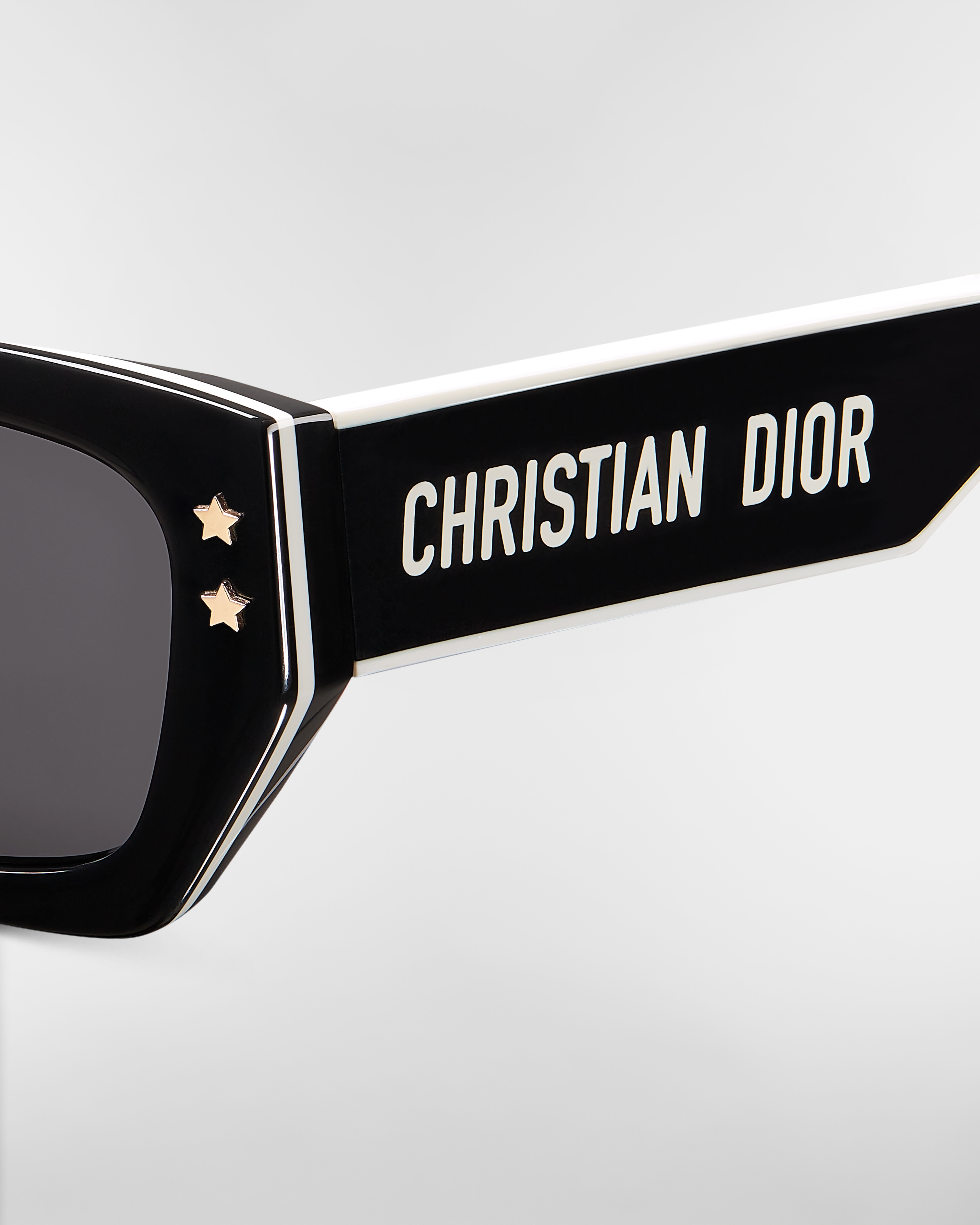 DiorPacific S2U Black Rectangular Sunglasses E09