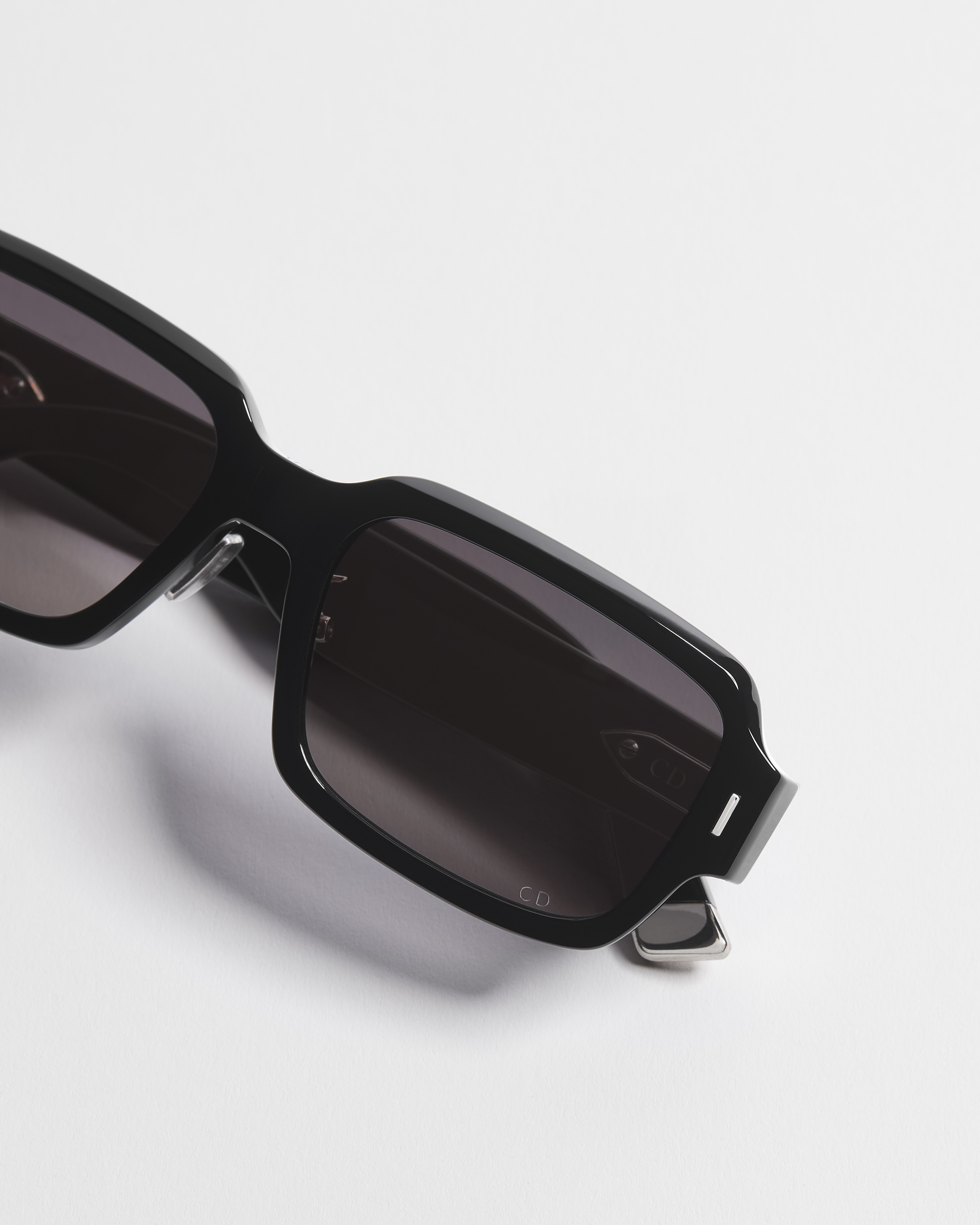 DiorTailoring S2F 黑色長方形太陽眼鏡 E06