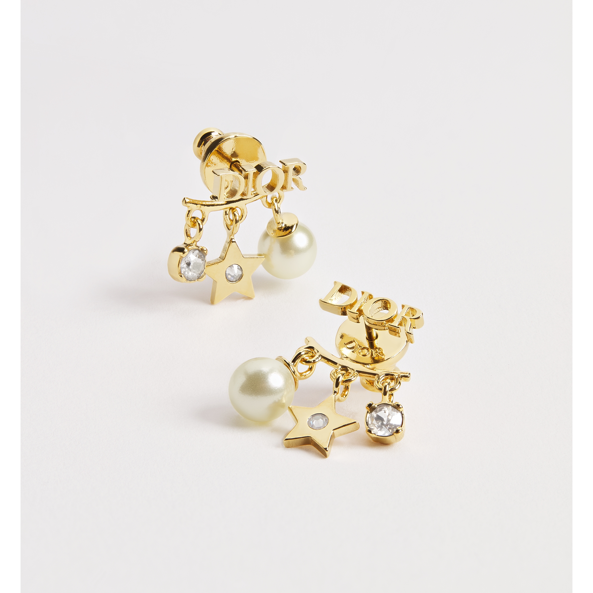 Dio(r)evolution Earrings Gold-Finish Metal, White Resin Pearls and Sparkling Crystals E06