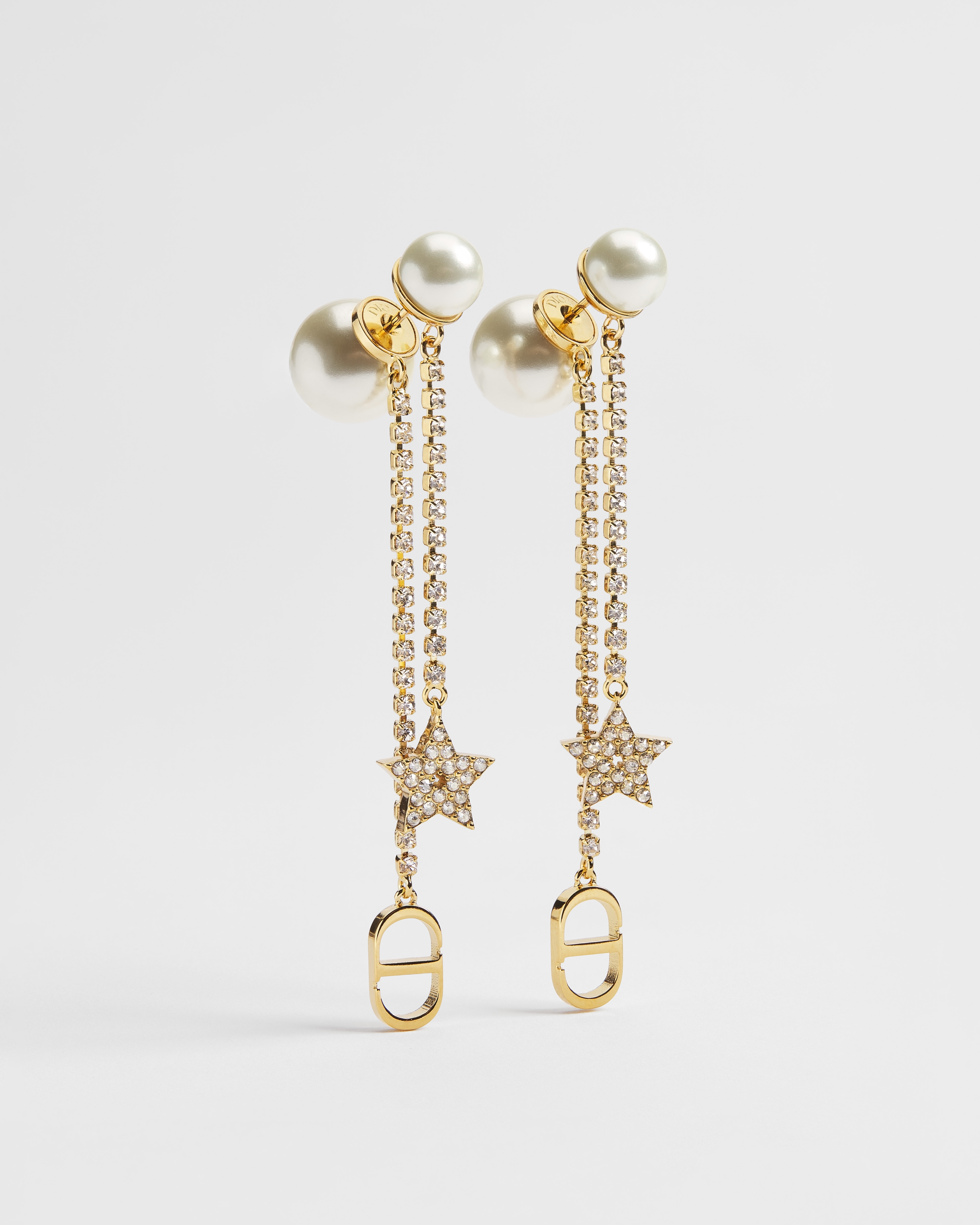 Dior Tribales Ohrringe Metall mit Gold-Finish, Kunstharzperlen in Weiß und Kristalle in Silberfarbe E01