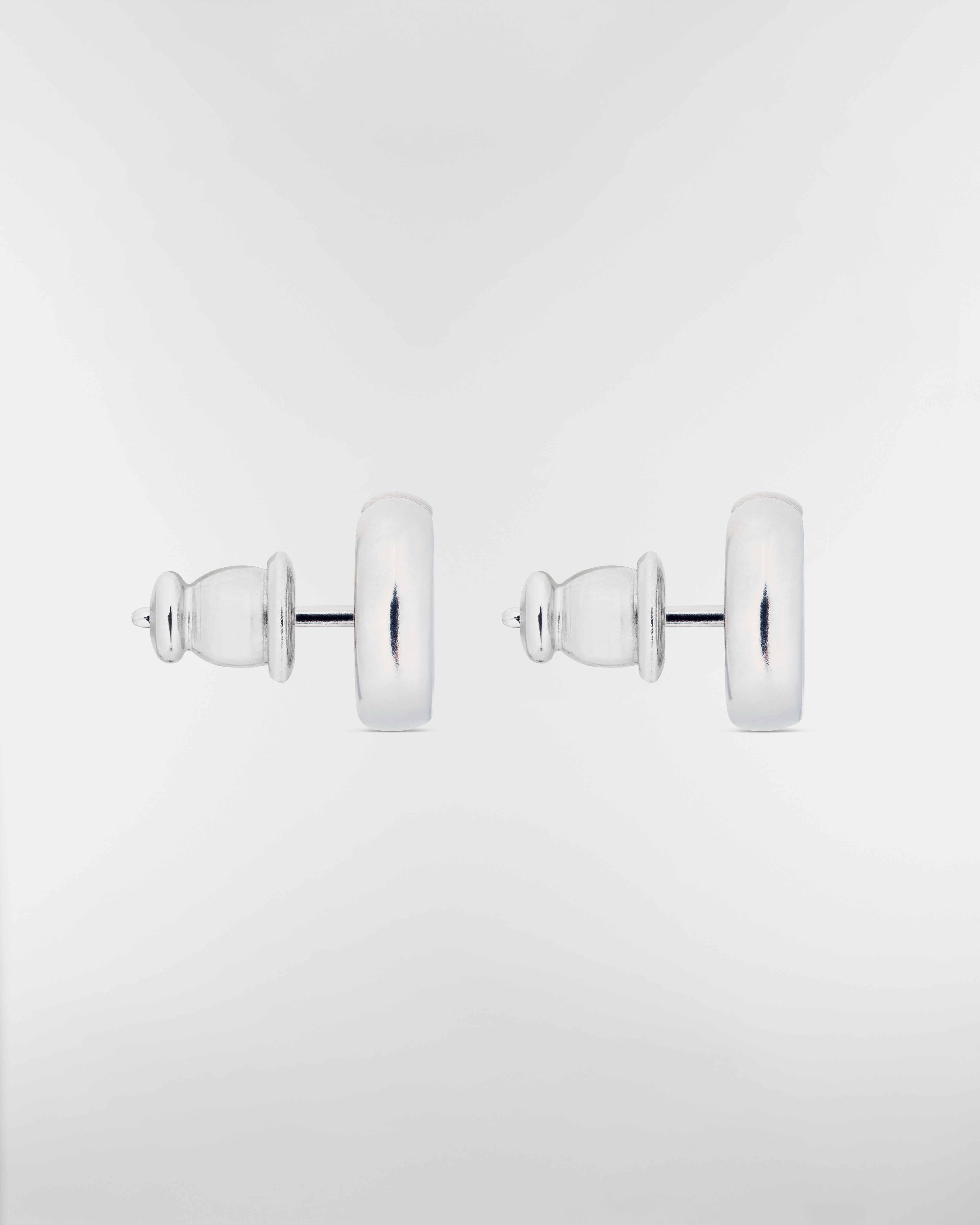 CD Navy スタッドピアス メタル E02