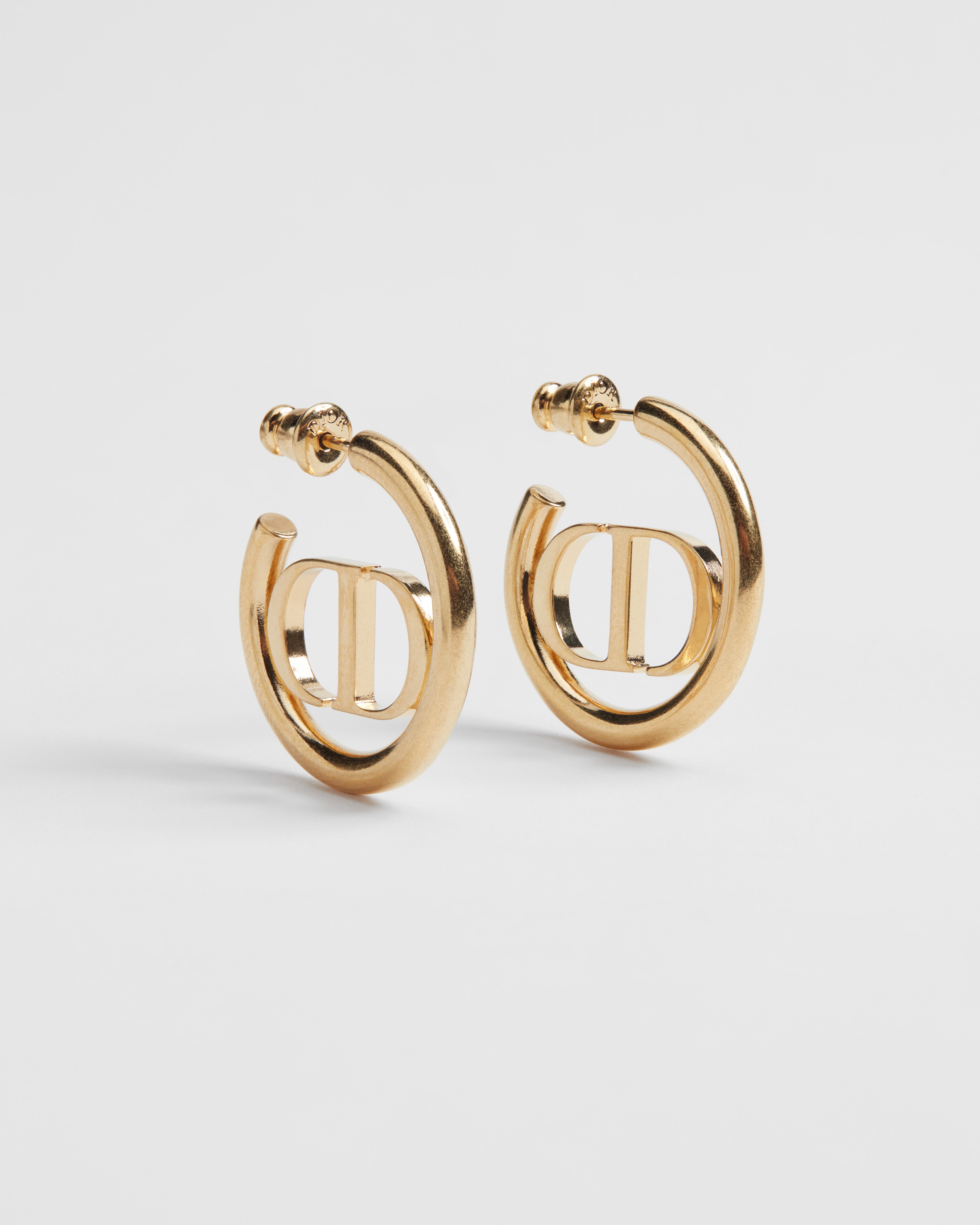 Pendientes 30 Montaigne Metal dorado E01