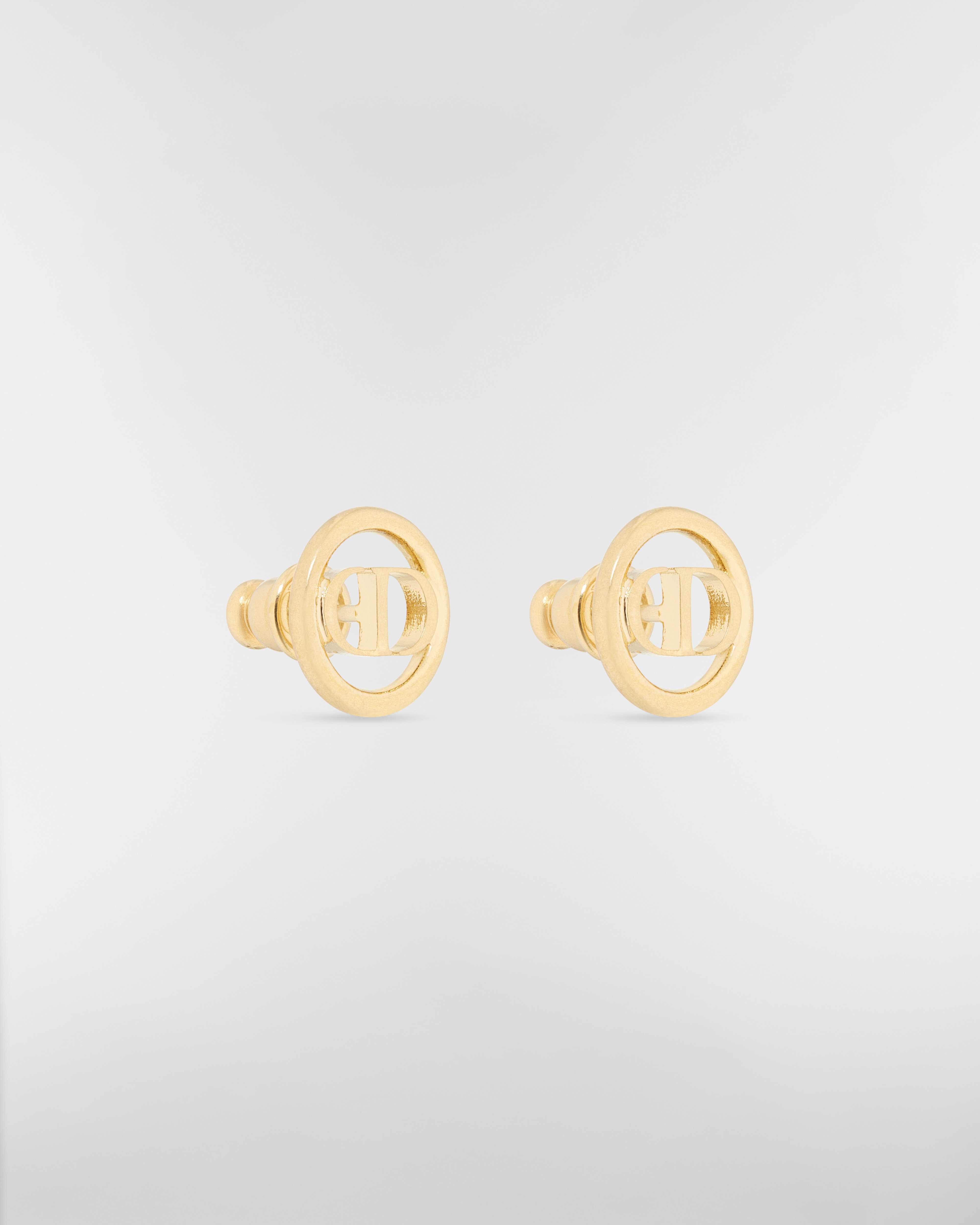 Puces d'oreilles 30 Montaigne Métal finition dorée E03