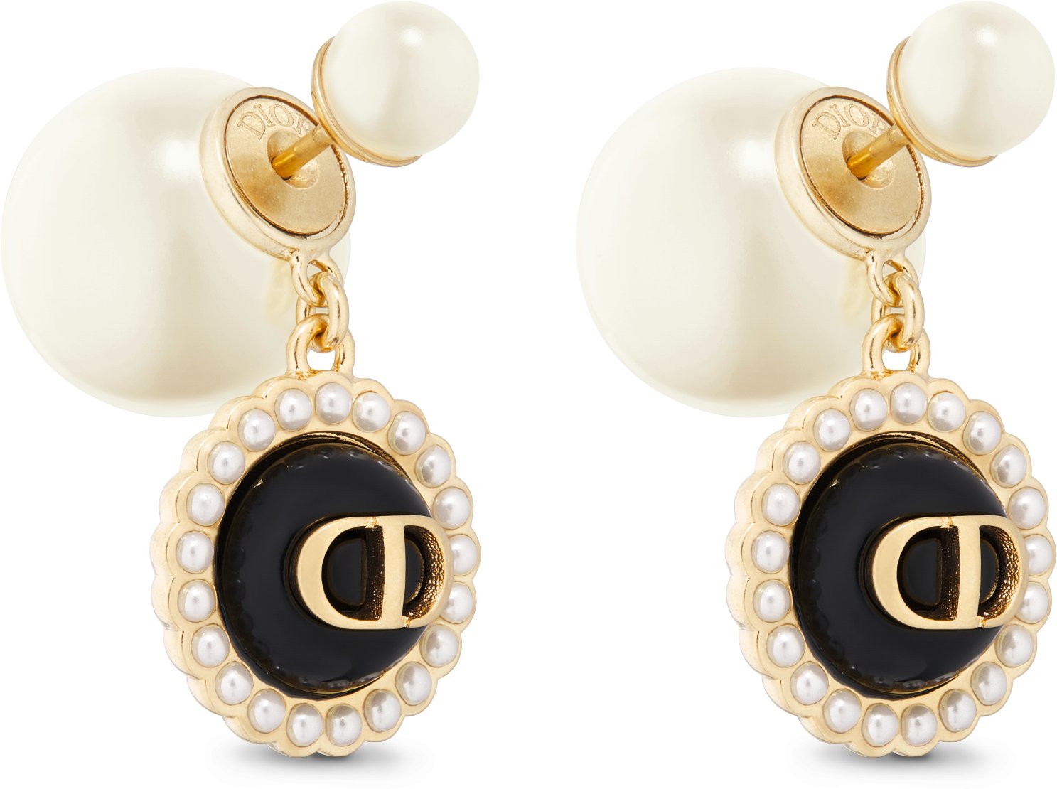 Dior Tribales Earrings Three quarter closed view Three quarter closed view