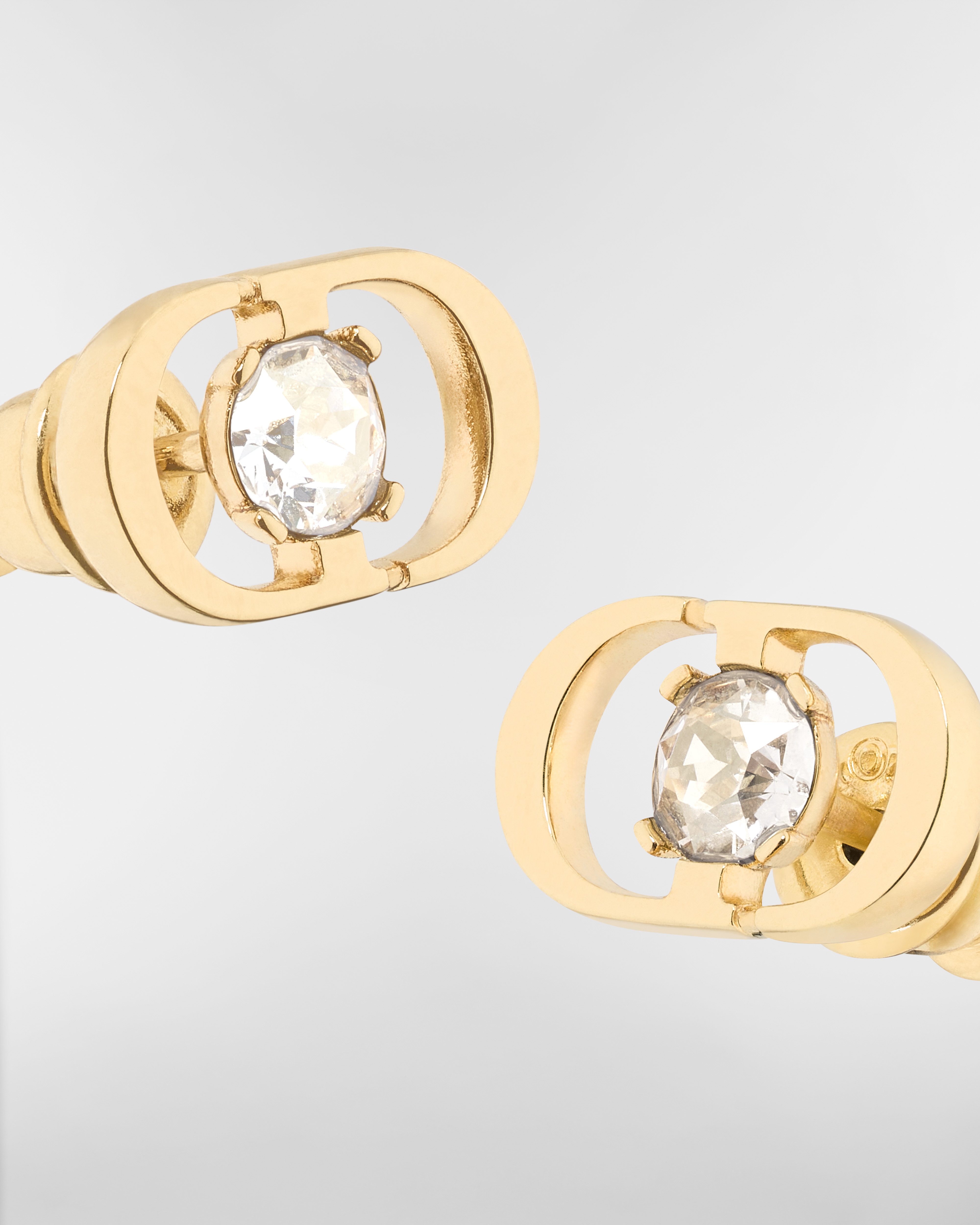 Petit CD Jolie Mini-Ohrstecker Metall mit Gold-Finish und Kristalle in Silberfarbe E09