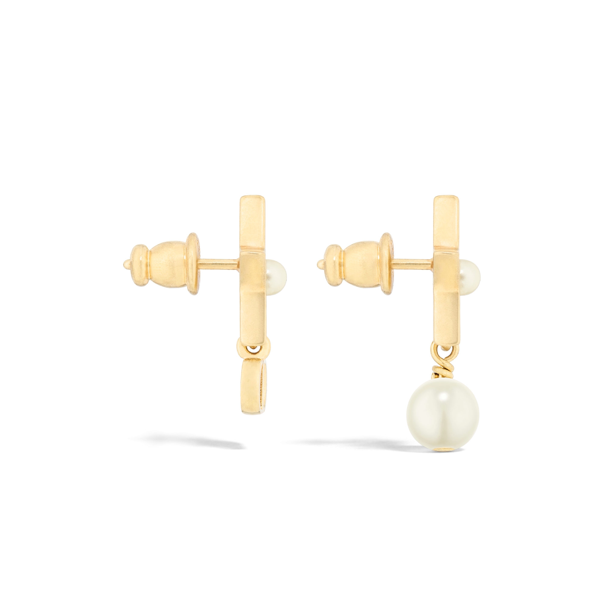 lucky-dior-earrings-gold-finish-metal-and-white-resin-pearls-dior