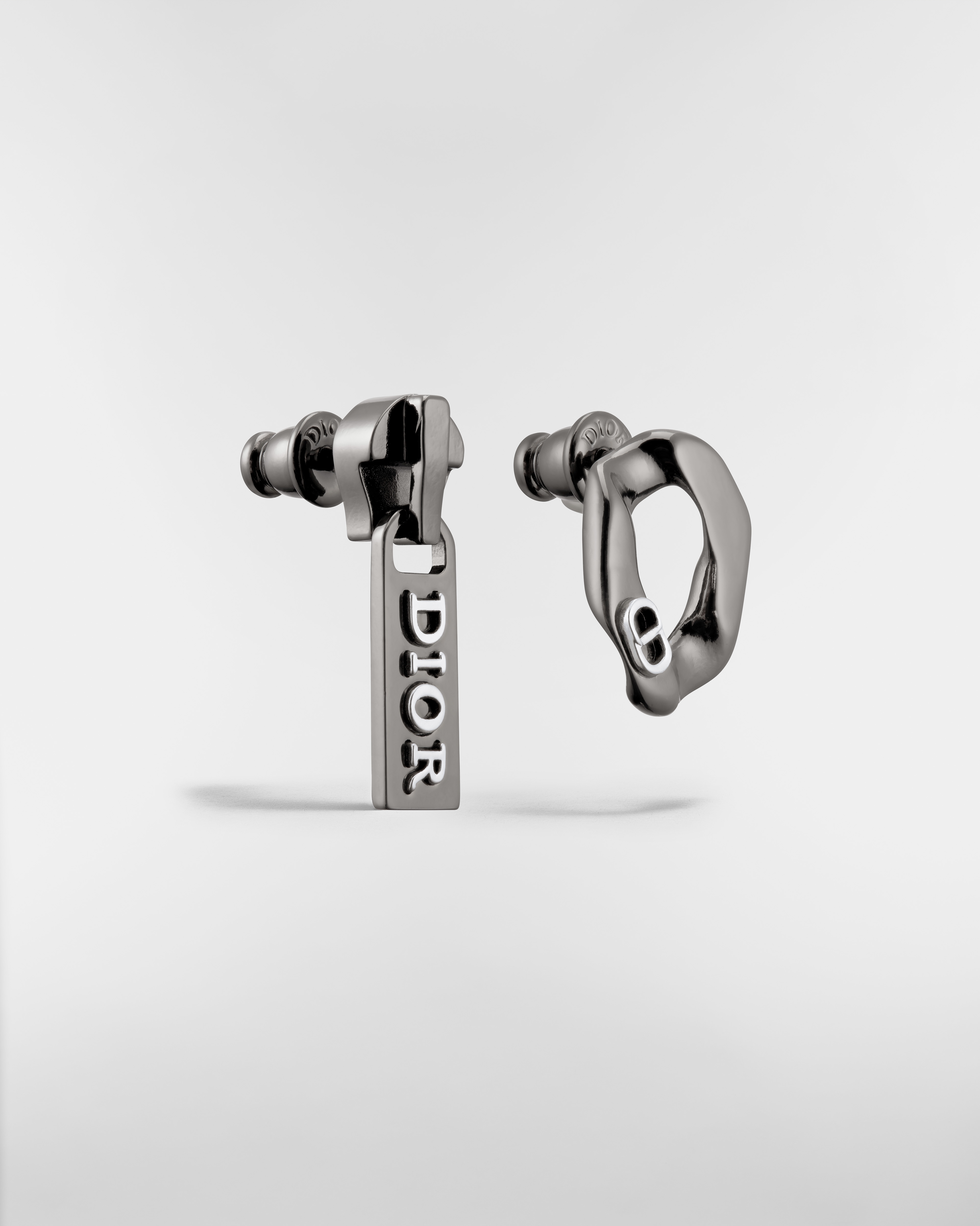 Dior Contrast Earrings Ruthenium- and Silver-Finish Brass E03