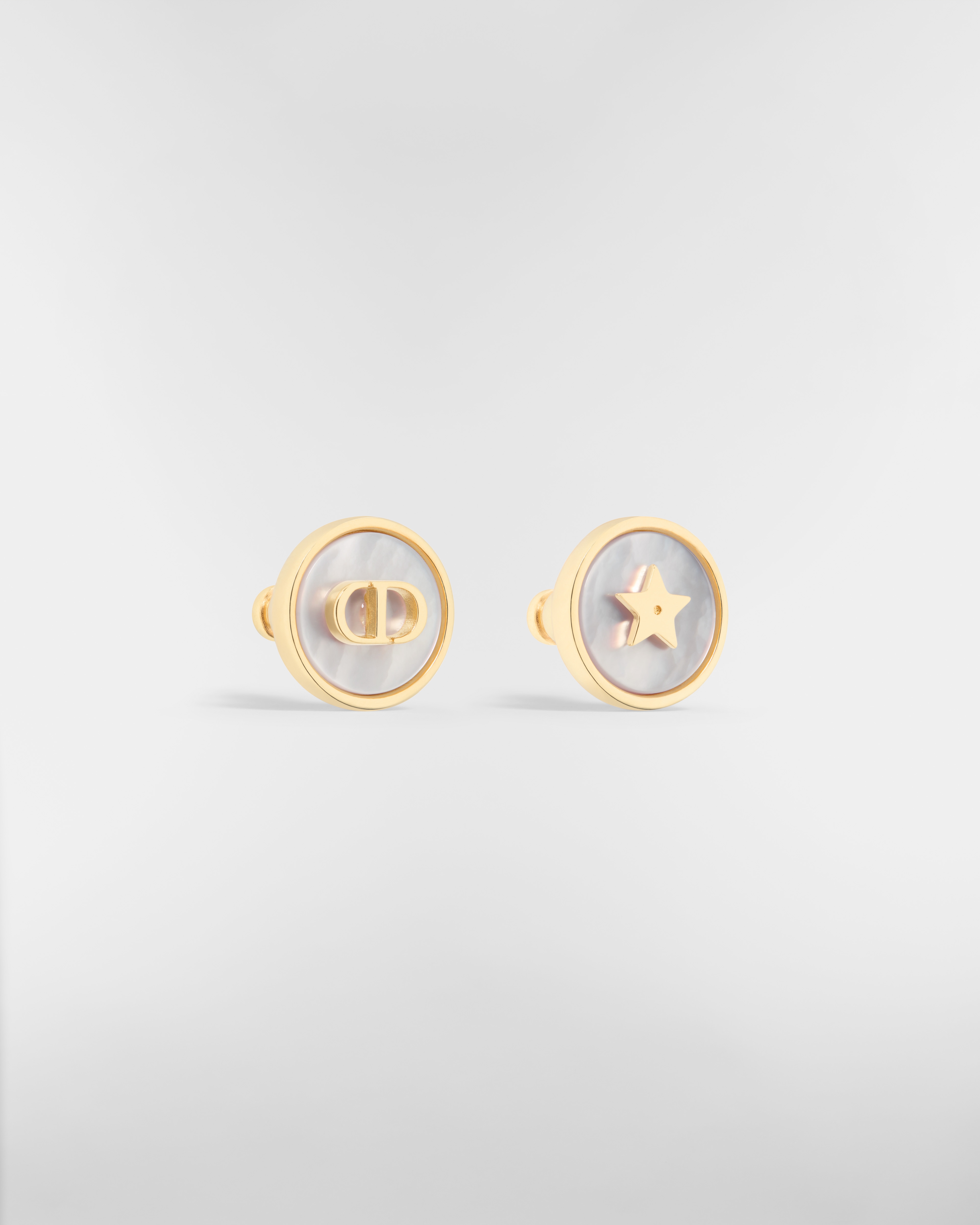 D-Luck Stud Earrings