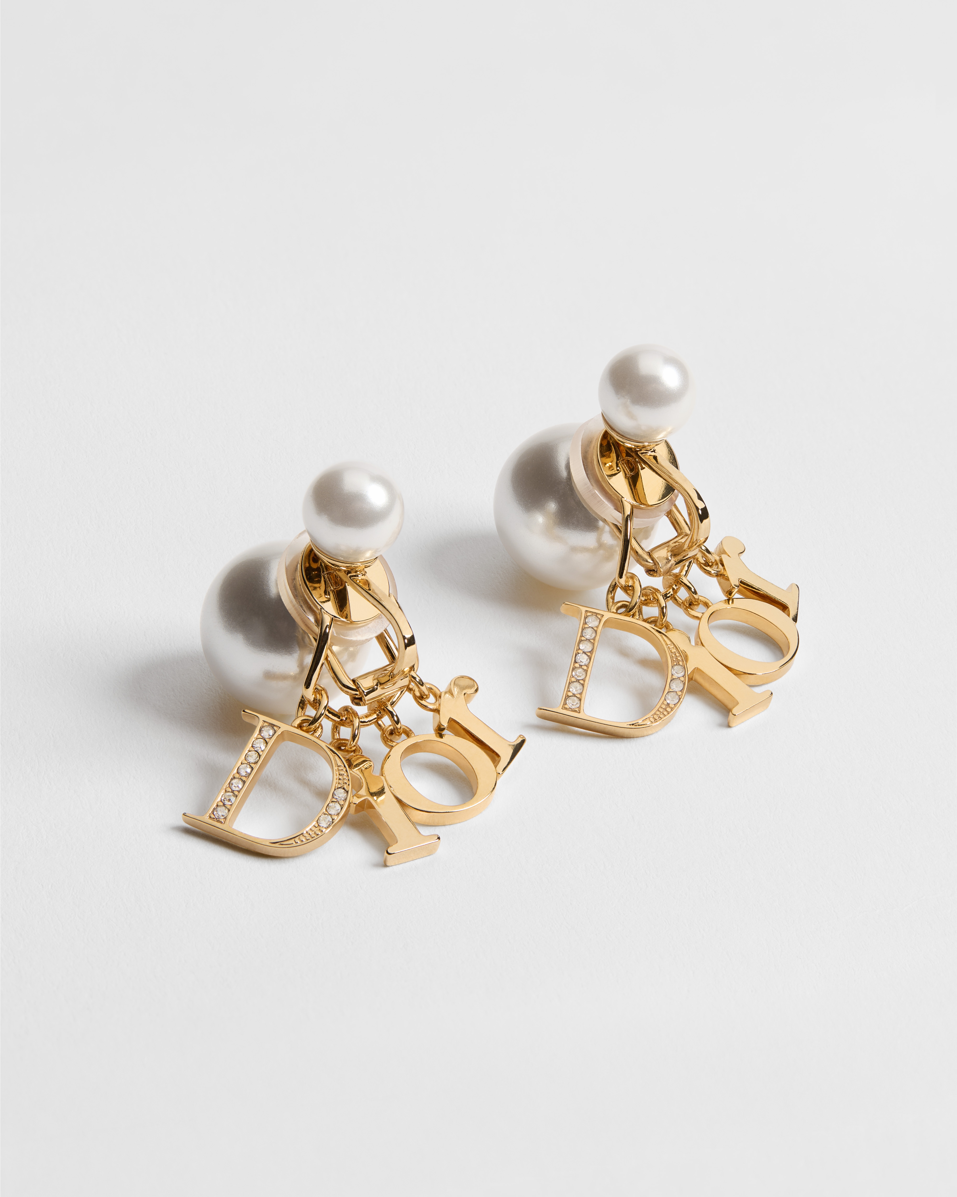 【日本限定】Dior Tribales クリップイヤリング メタル・レジンパール・クリスタル E01