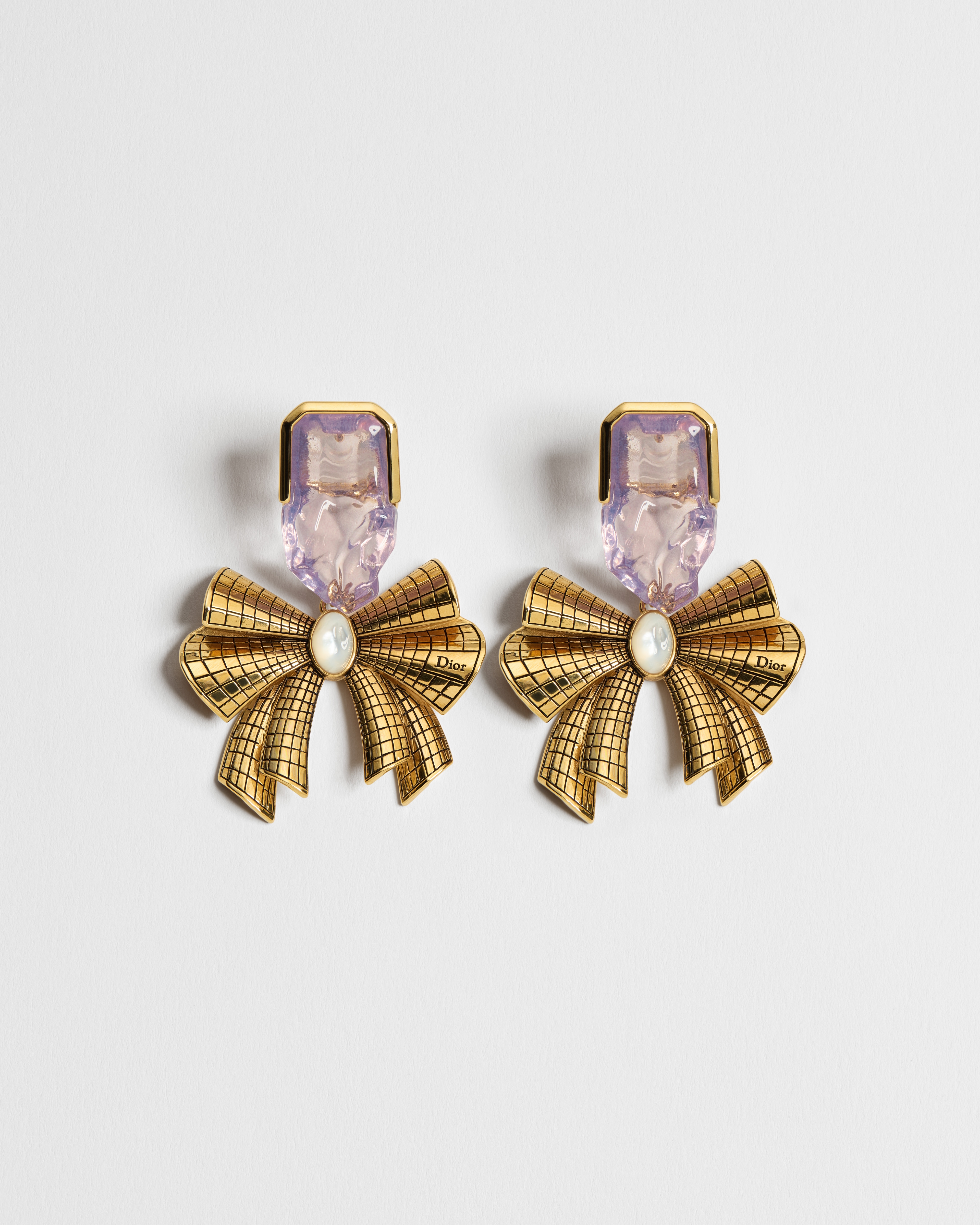 Dior Deco Ohrringe Metall mit Gold-Finish, Perlmutt und Kunstharz in Hellrosa E01