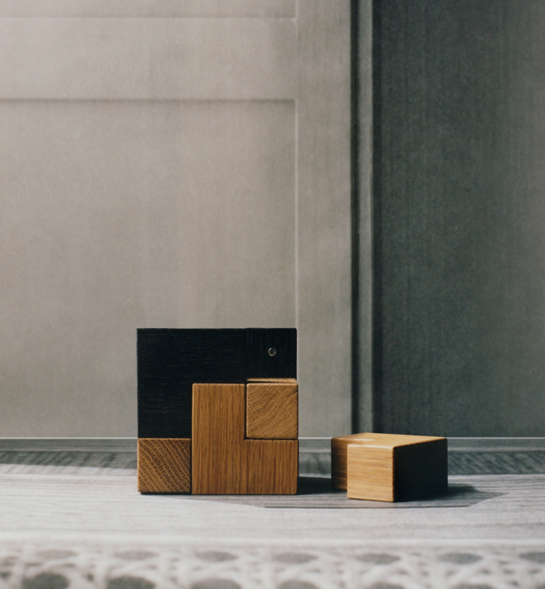 Paperweight Dior Maison x Pierre Yovanovitch, Oak Wood E12