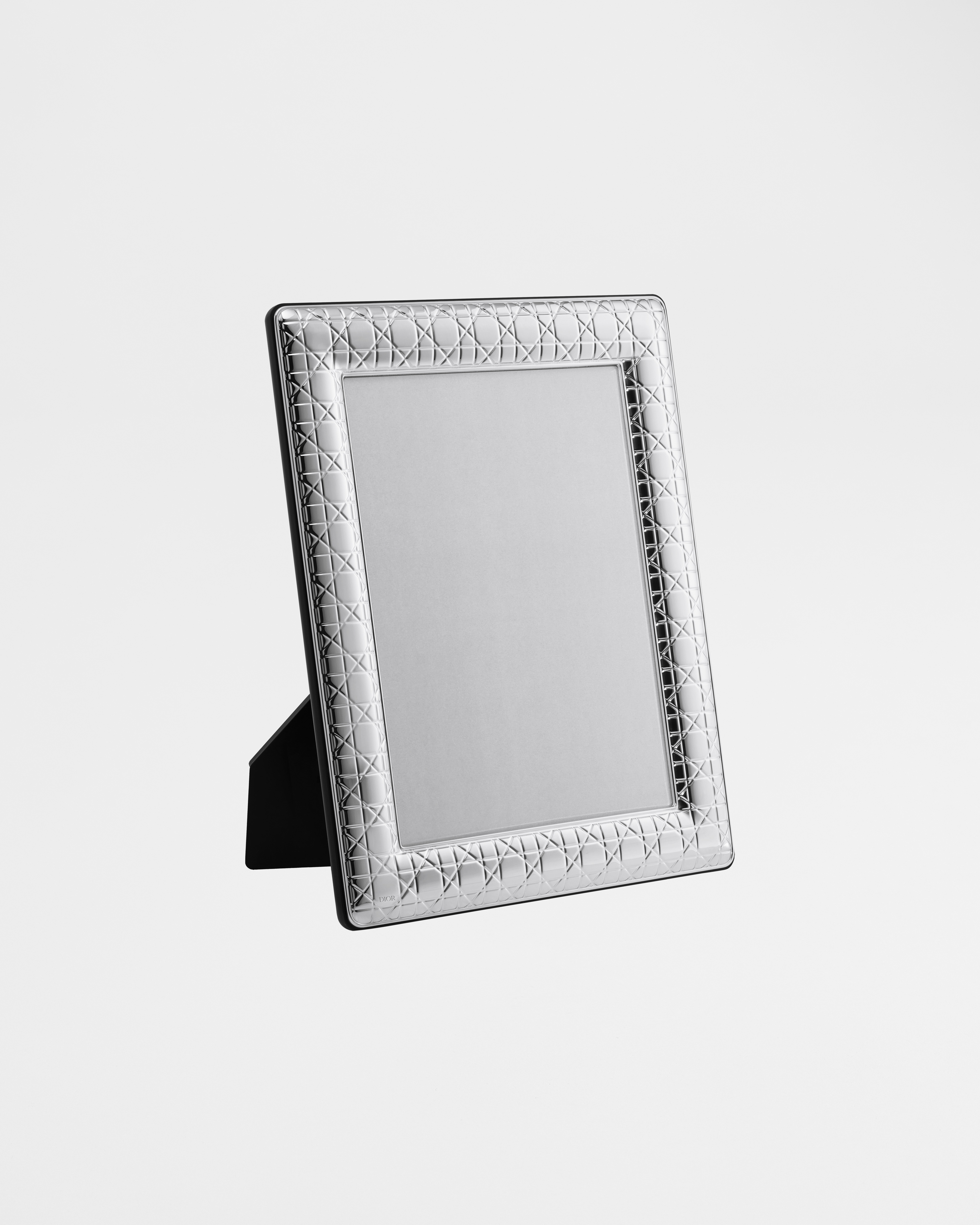 Großer Bilderrahmen Cannage mit Silber-Finish E03