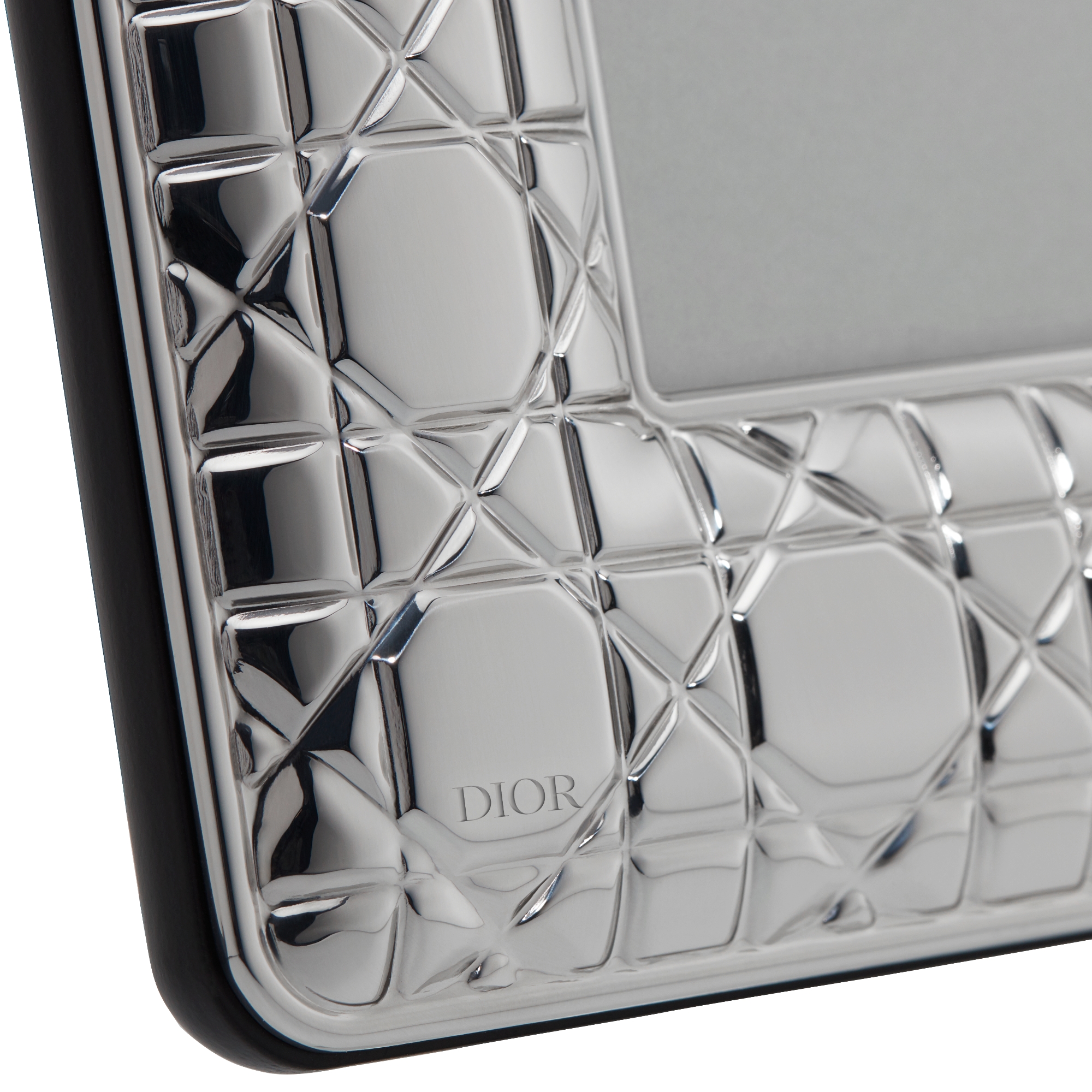 Kleiner Bilderrahmen Cannage mit Silber-Finish E09