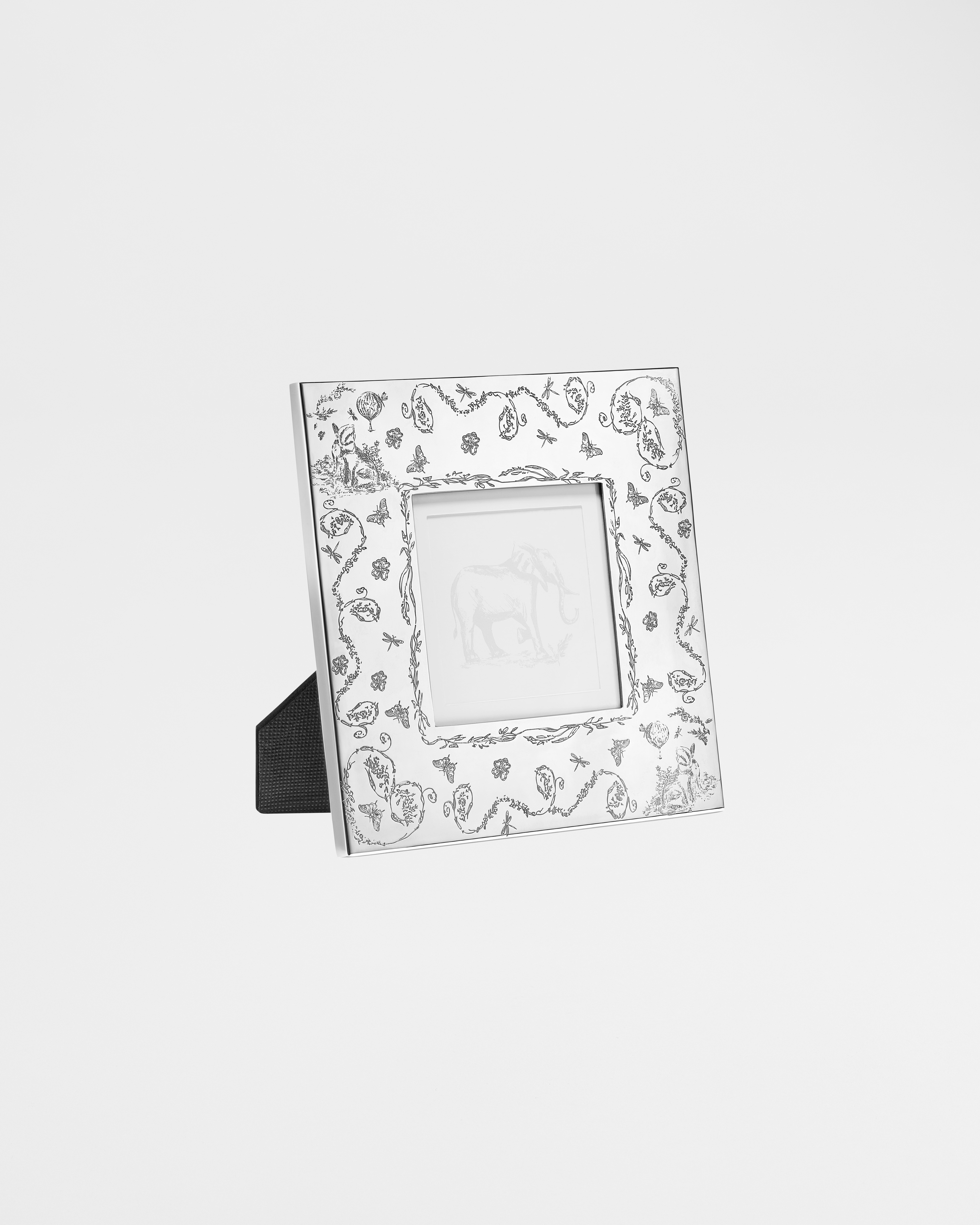 Kleiner Bilderrahmen mit Gravur Toile de Jouy Innocence Metall mit Silber-Finish E03
