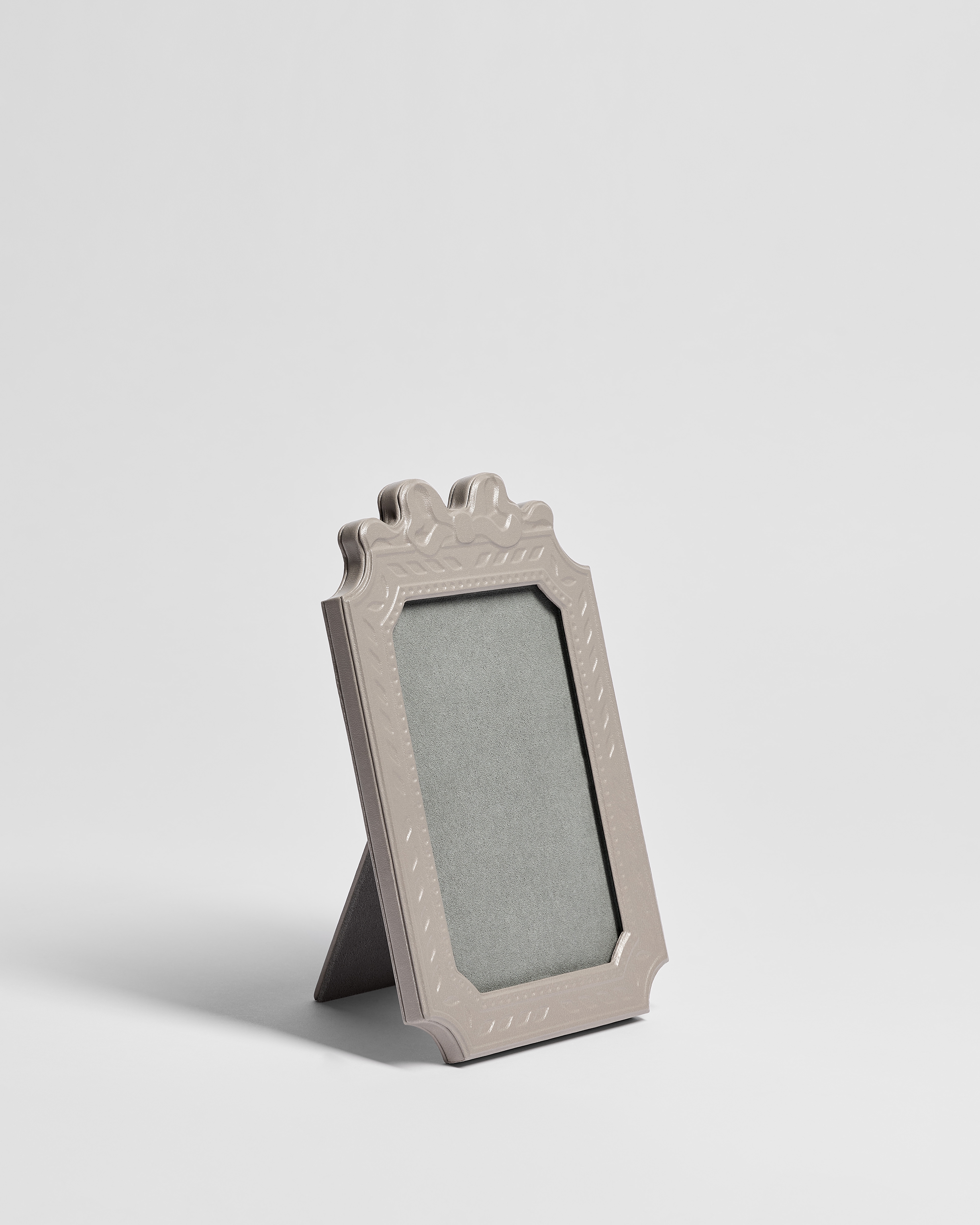 Dior Macaron Photo Frame Trianon Gray Lambskin | DIOR