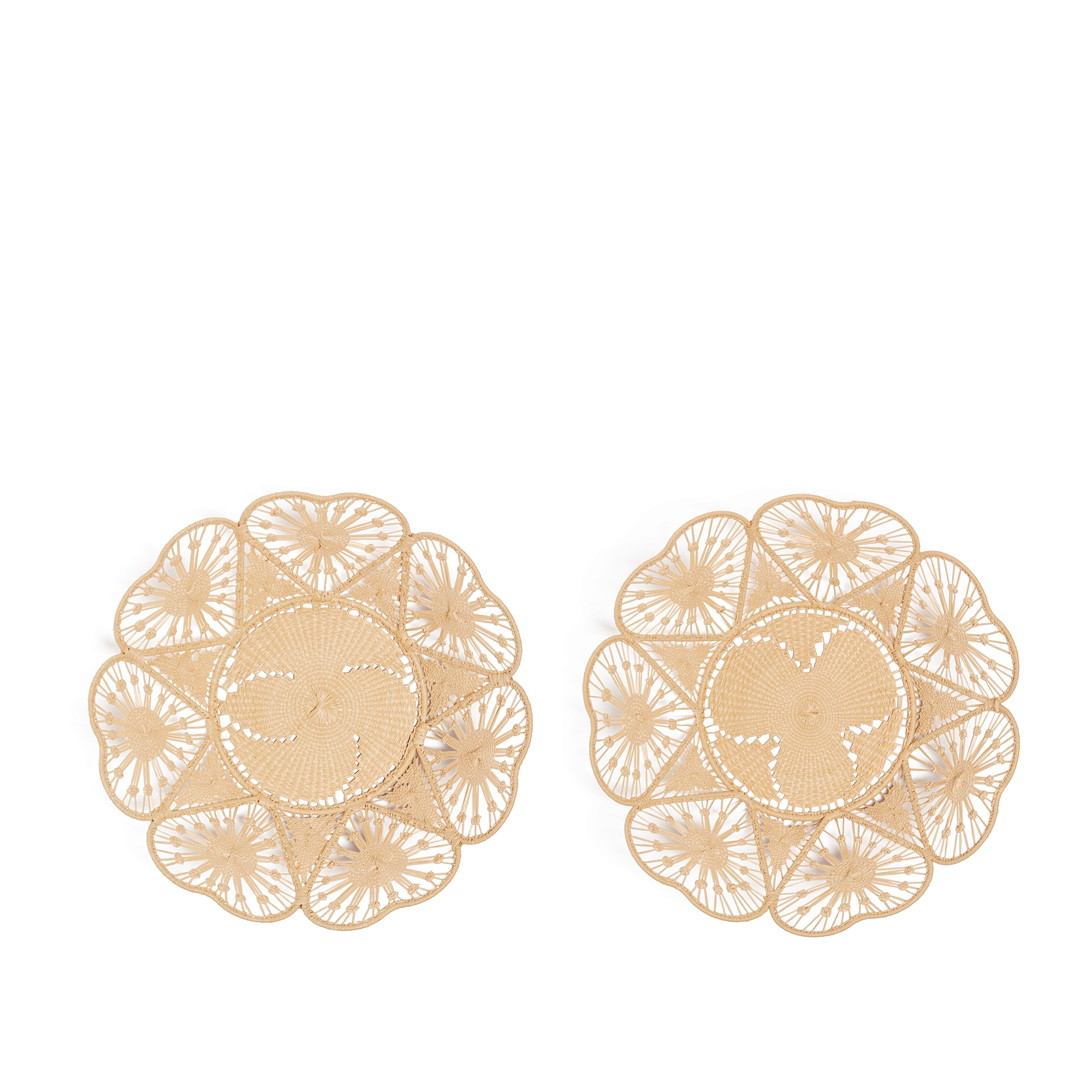 Zwei Körbe im Set mit Herzmotiv Stoff in Raffiabastoptik in Naturfarbe E06