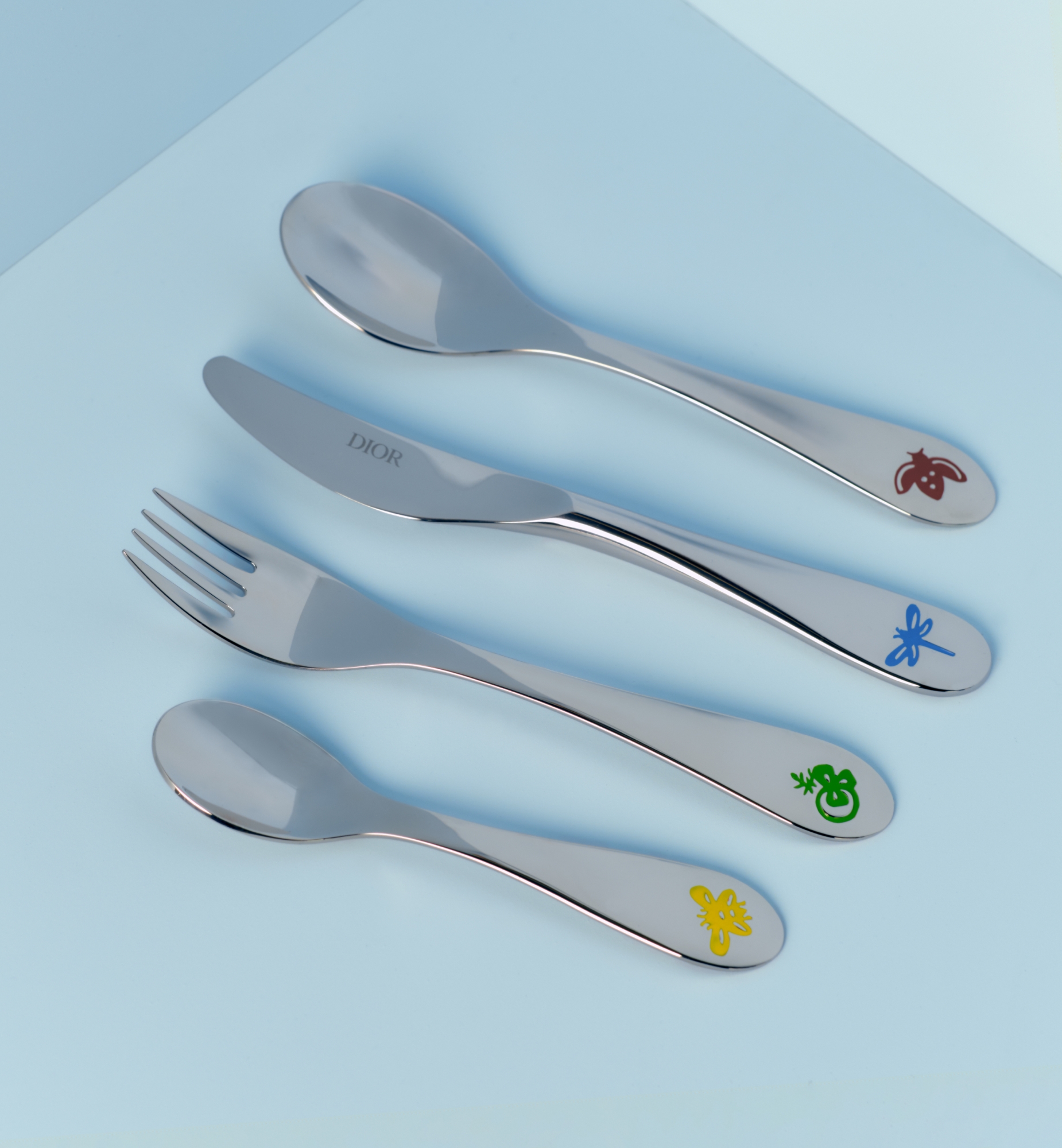 Cuatro piezas de cubertería Toile de Jouy Innocence multicolor E14