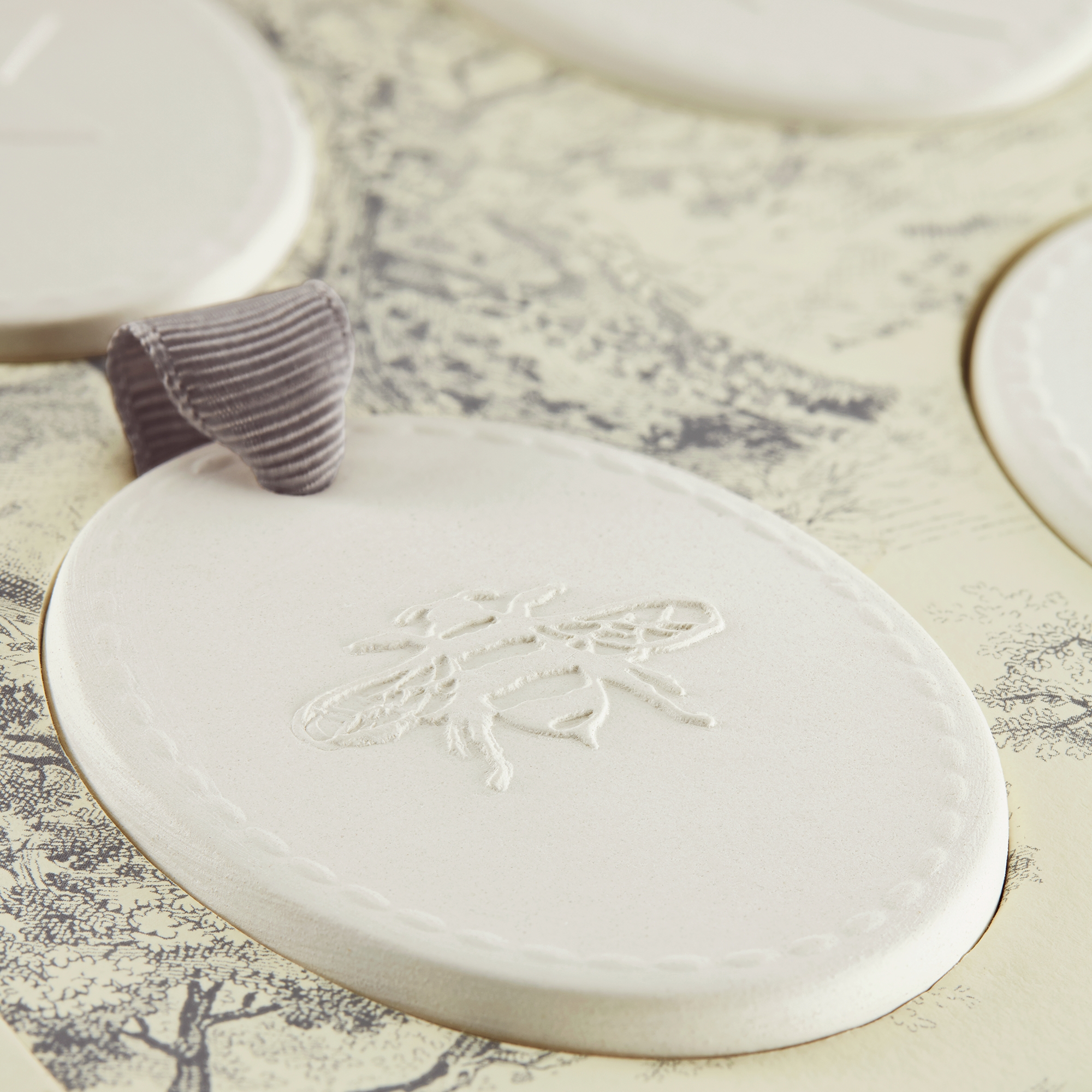 Set van vier medaillons Veelkleurig Toile de Jouy-motief E11