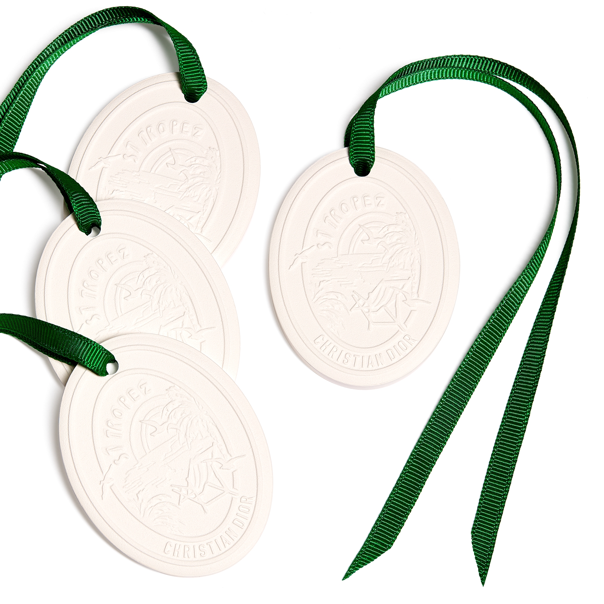 Set of Four Orange du Sud Scented Medallions White Ceramic with Dioriviera Souvenir Motif E10