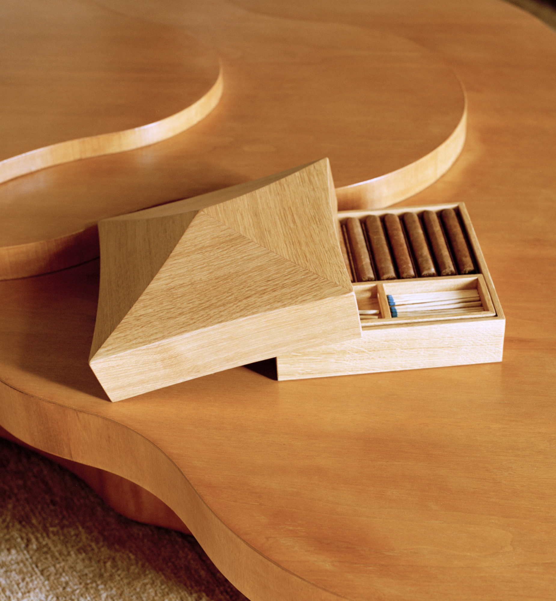 Sigarendoos Dior Maison x Pierre Yovanovitch, eikenhout E12