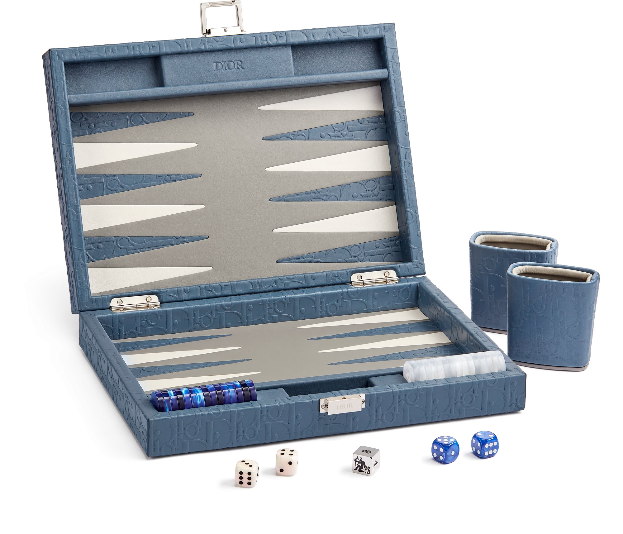 Small Leather Backgammon aria_woman_viewcode_e01