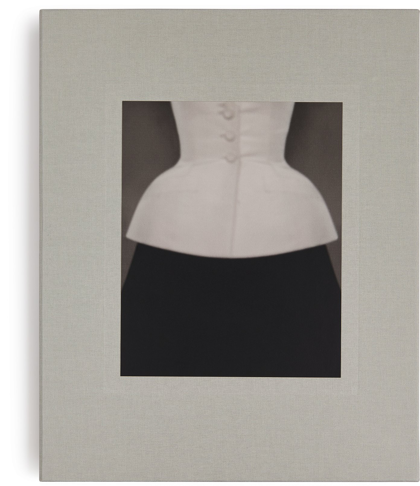 Boek: Photography, Christian Dior by Brigitte Niedermair aria_woman_viewcode_e01