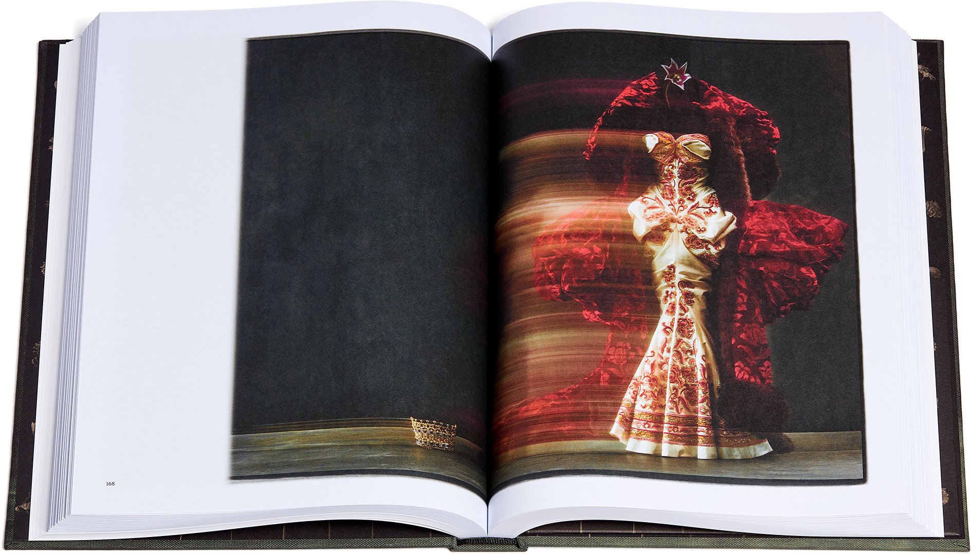 Book: Christian Dior Designer of Dreams, クリスチャン・ディオール、夢のクチュリエ, Exhibition  in Japan Japanese Version with Booklet in English | DIOR