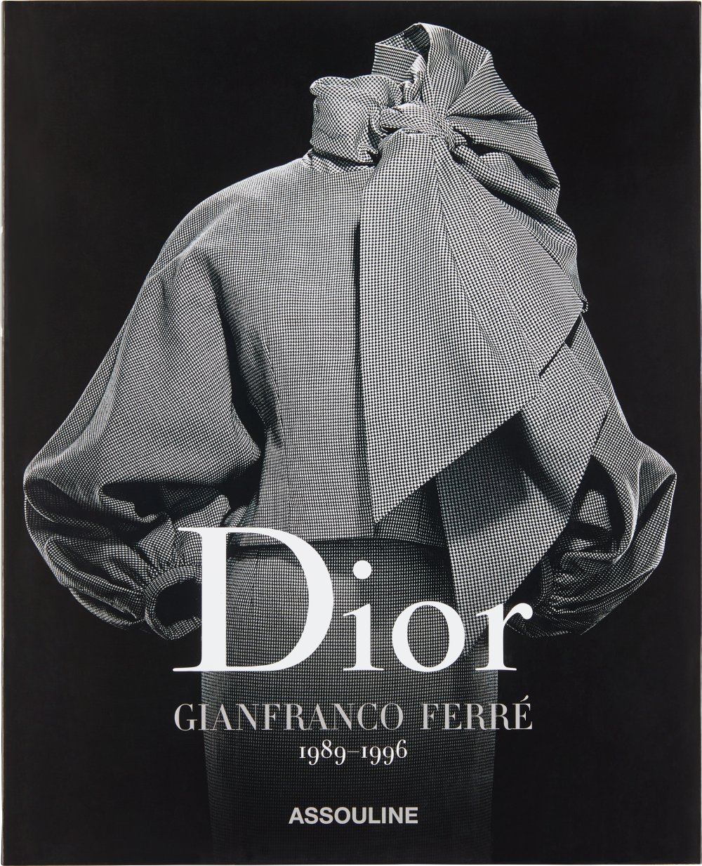 Book: Dior by Gianfranco Ferré aria_woman_viewcode_e01