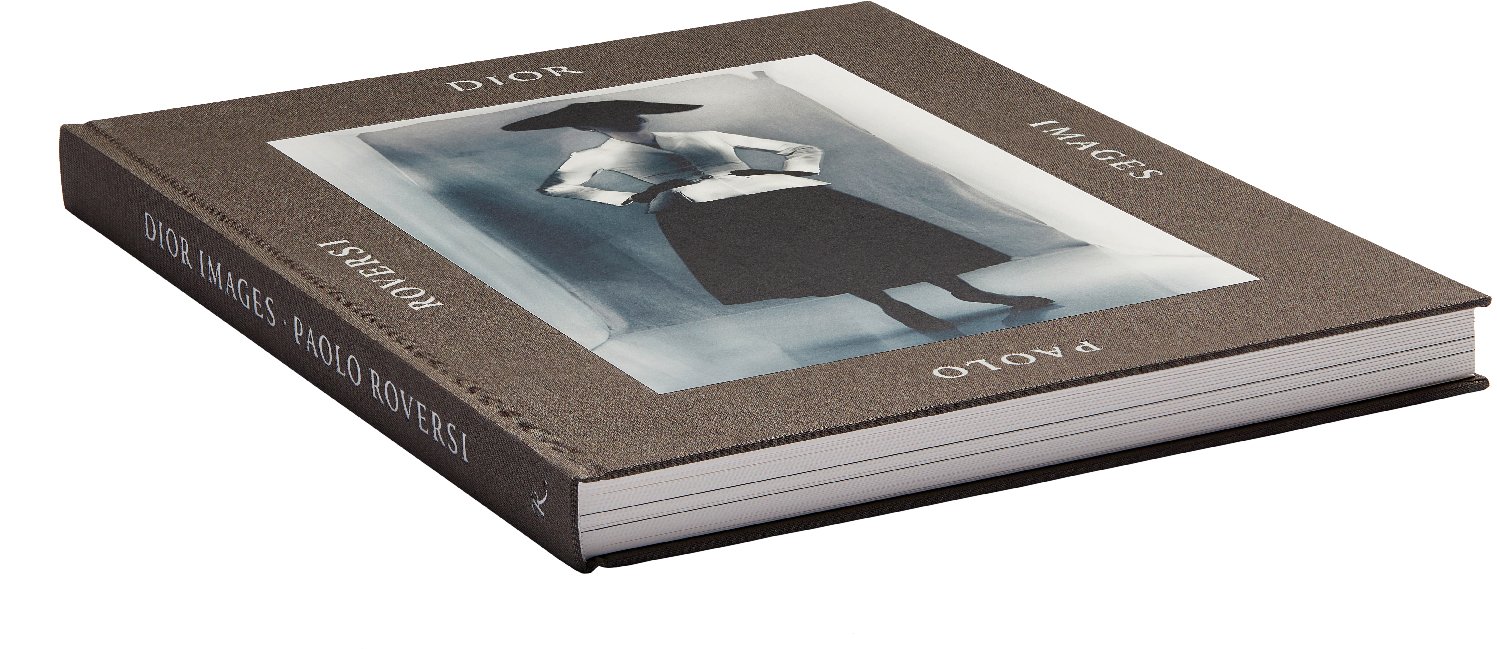 書本：Dior Images - Paolo Roversi aria_threeQuarterClosedView