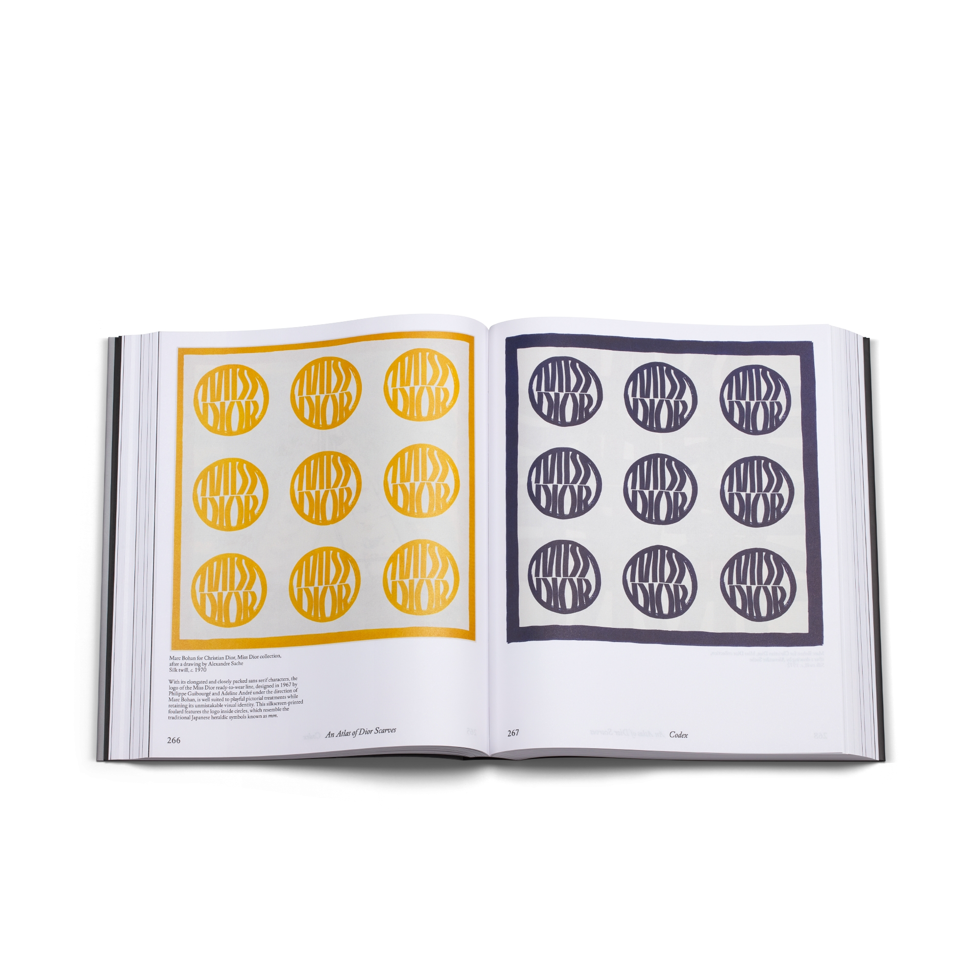 Livre : Dior Scarves. Fashion Stories Version anglaise E12