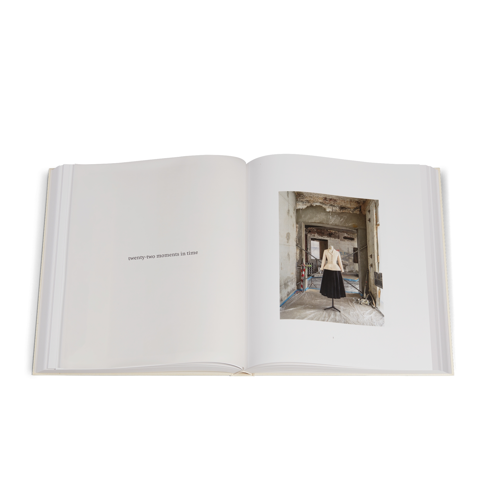 Book: Dior Metamorphosis English Version E13