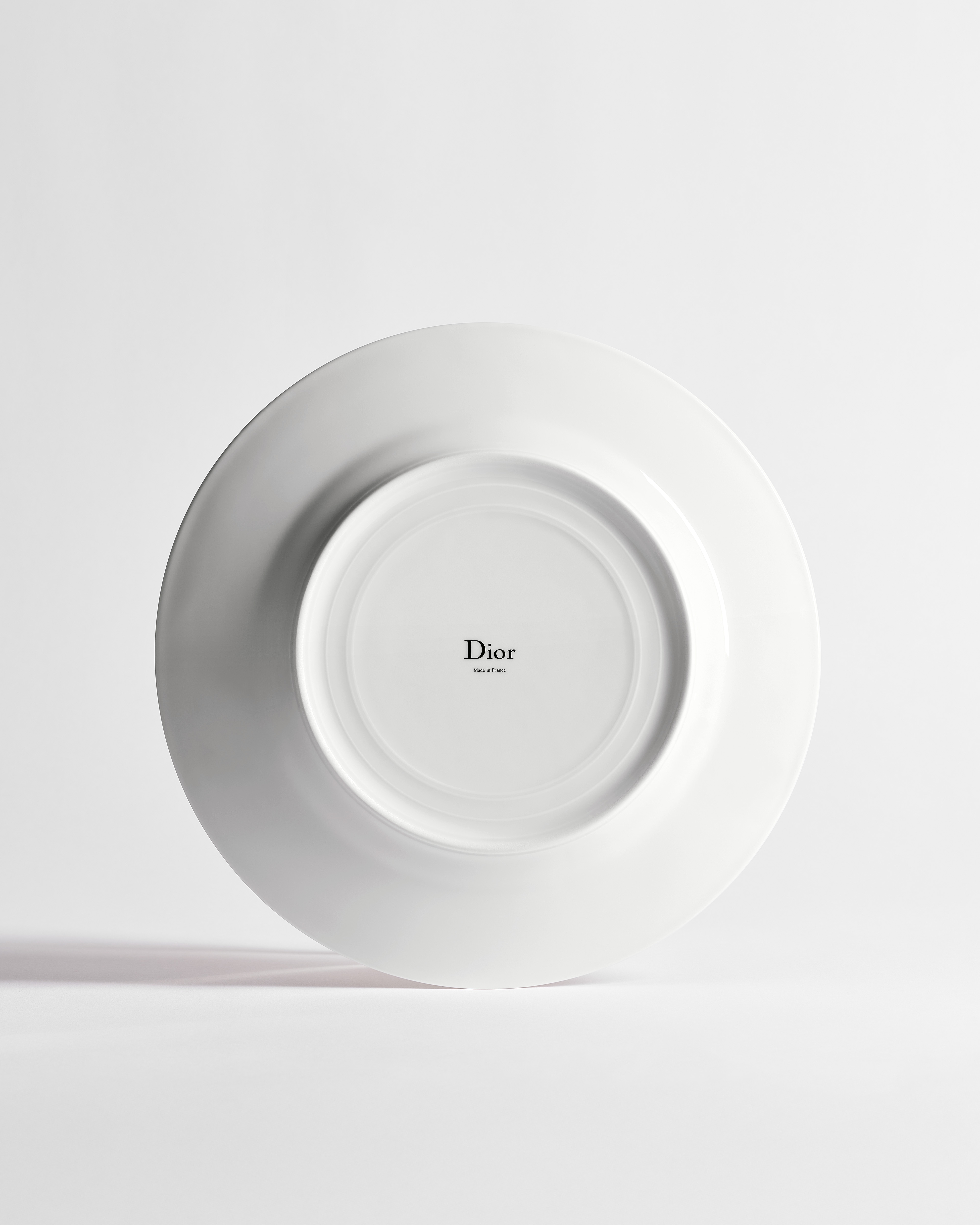 Speiseteller Limoges-Porzellan in Weiß mit Bal des Jeux Karo Motiv in mehreren Farben und 24-karätigem Gold E08