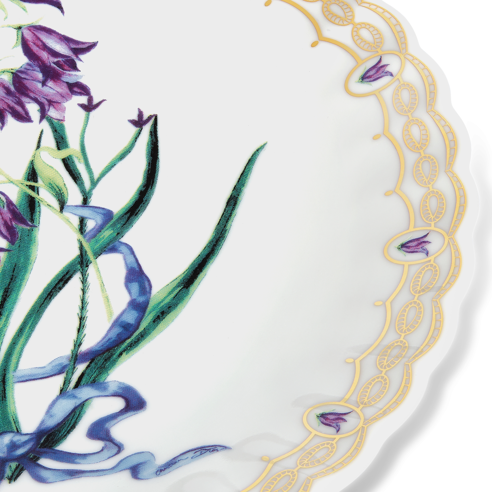 Dessert Plate Porcelain with Multicolor Bellflower Motif and 24-Carat Gold E09
