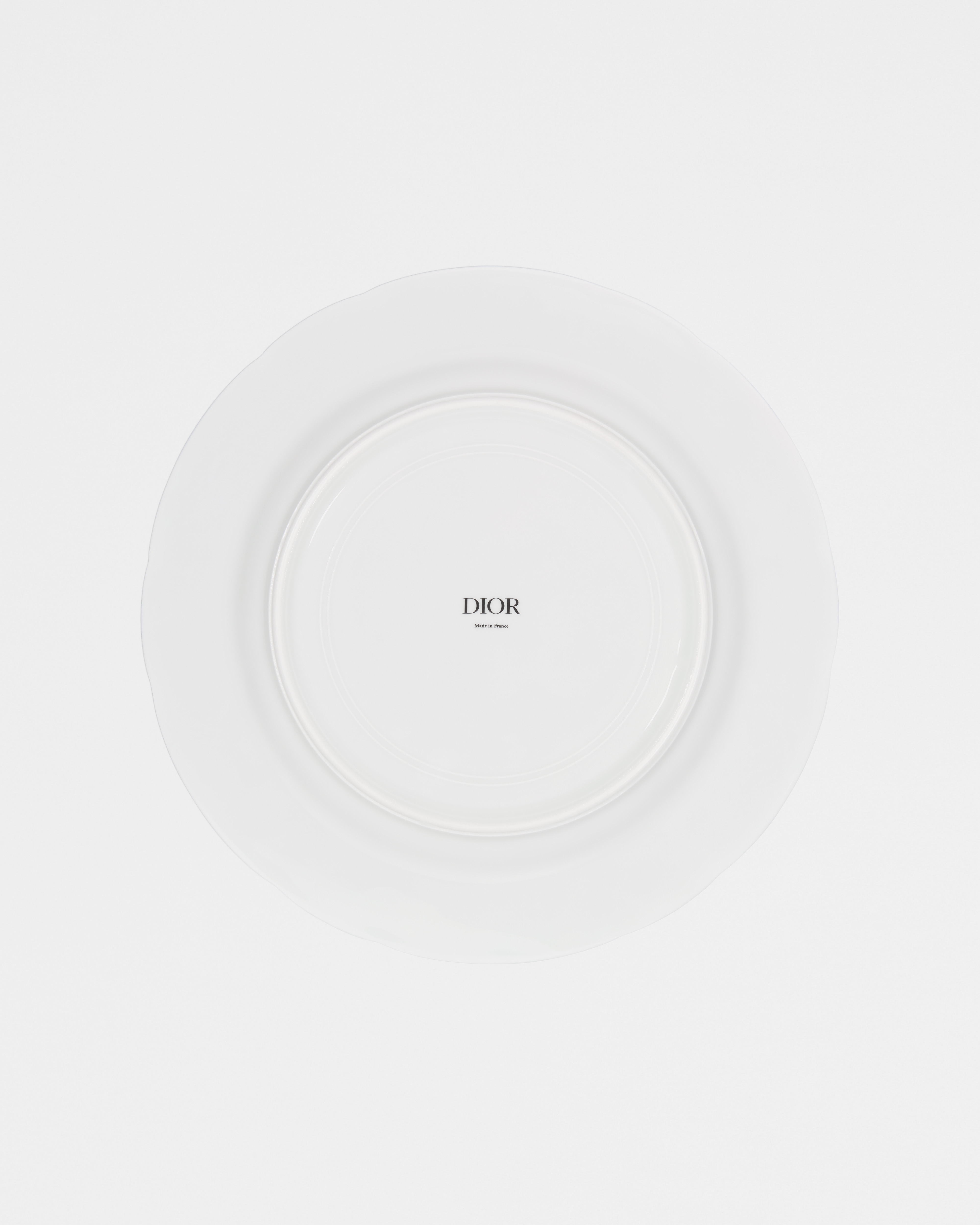 Assiette de présentation Toile de Jouy, bordeaux E08