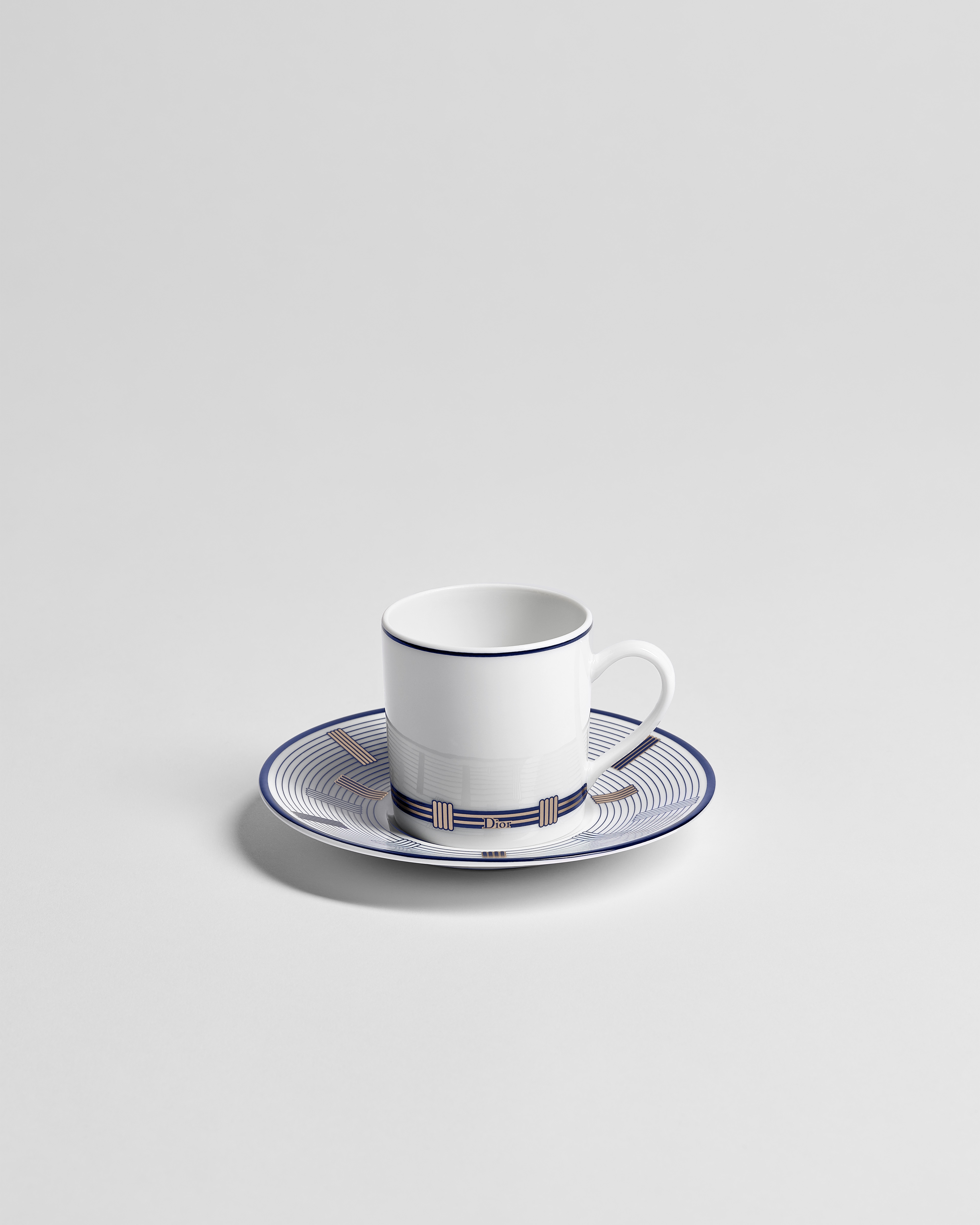 Tasse et sous-tasse à café Porcelaine de Limoges blanche à motif Godron bleu E01