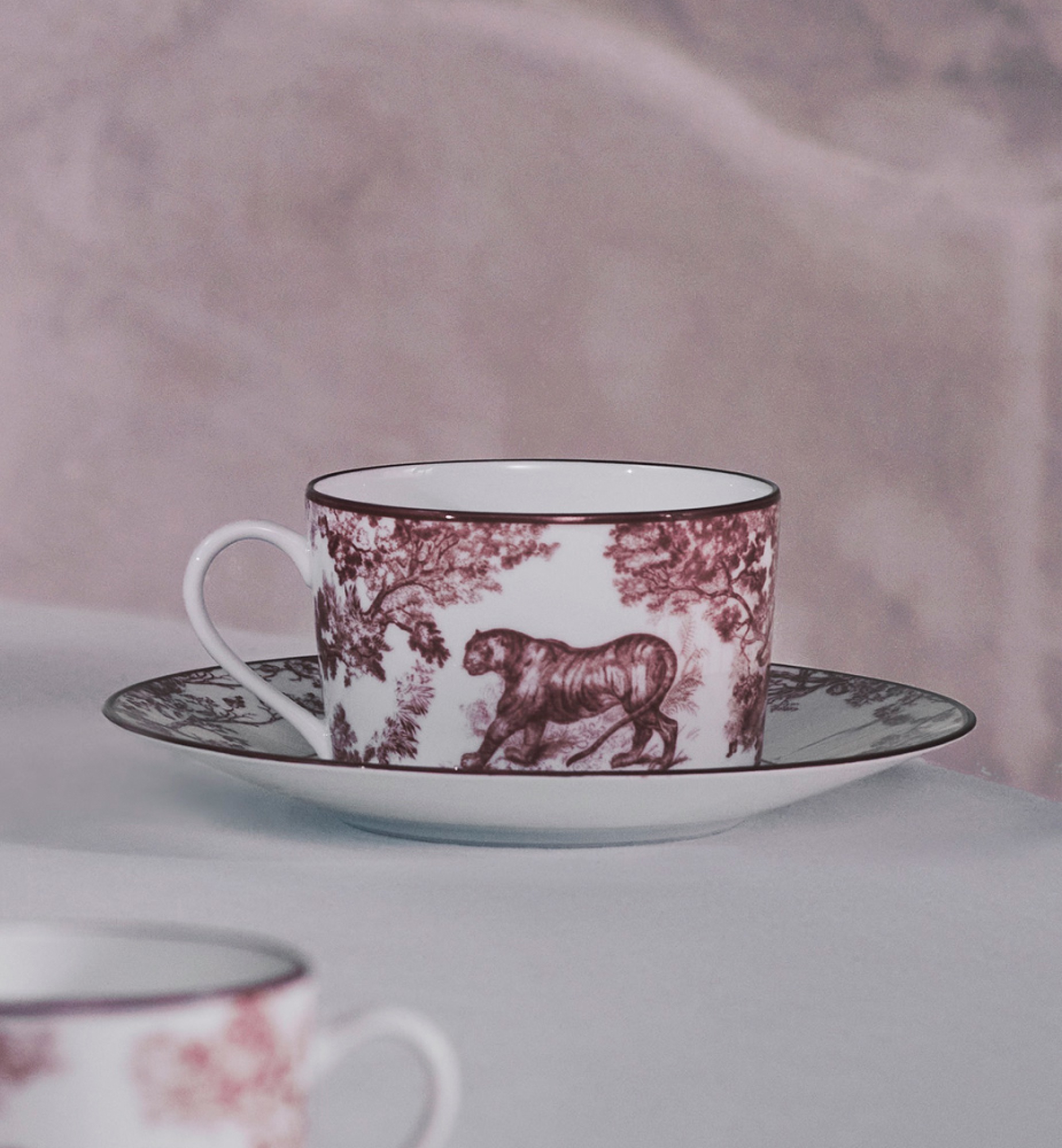 Ontbijtbordje Bordeauxrood Toile de Jouy-motief E12