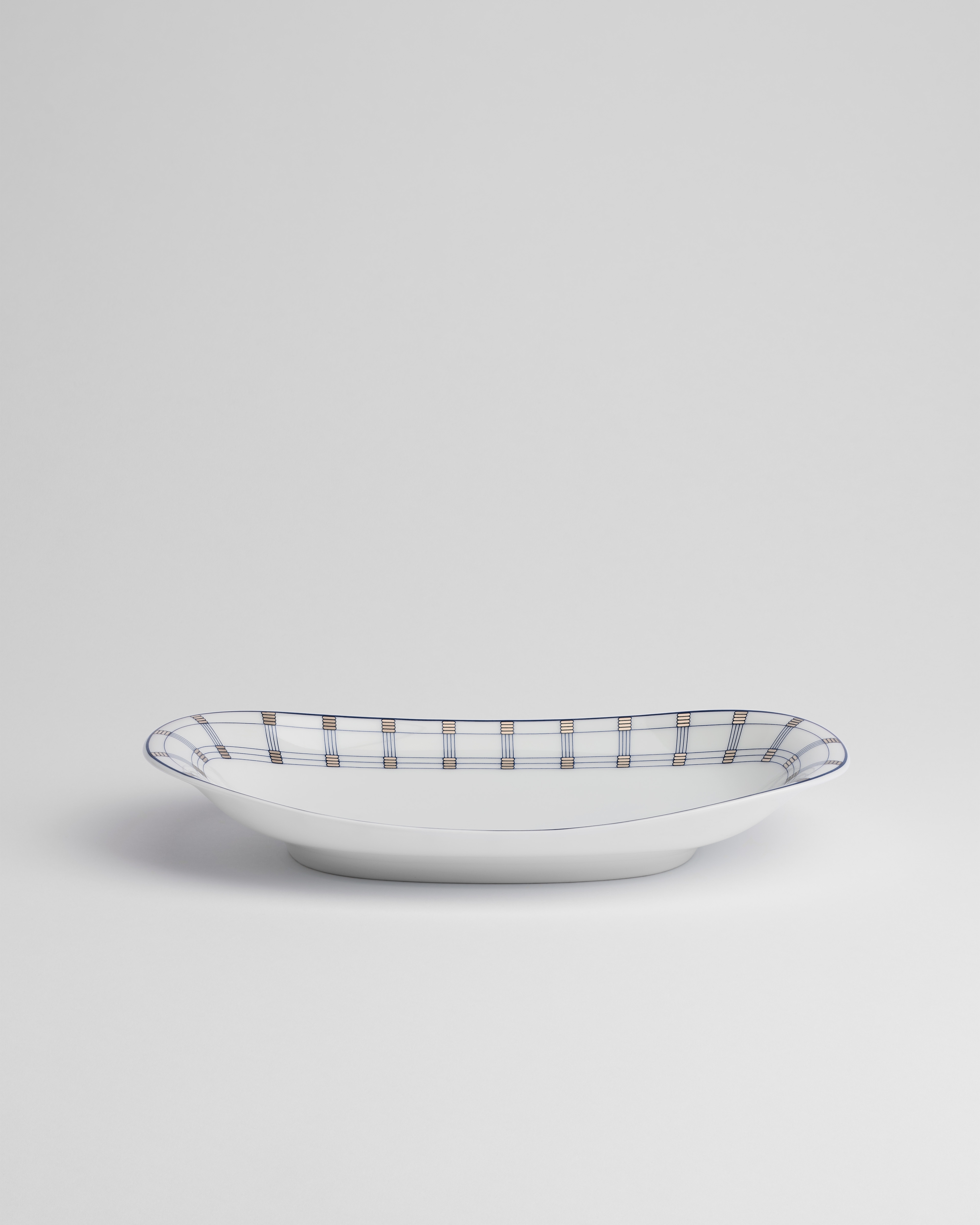 Ravier Porcelaine de Limoges blanche à motif Godron bleu E01