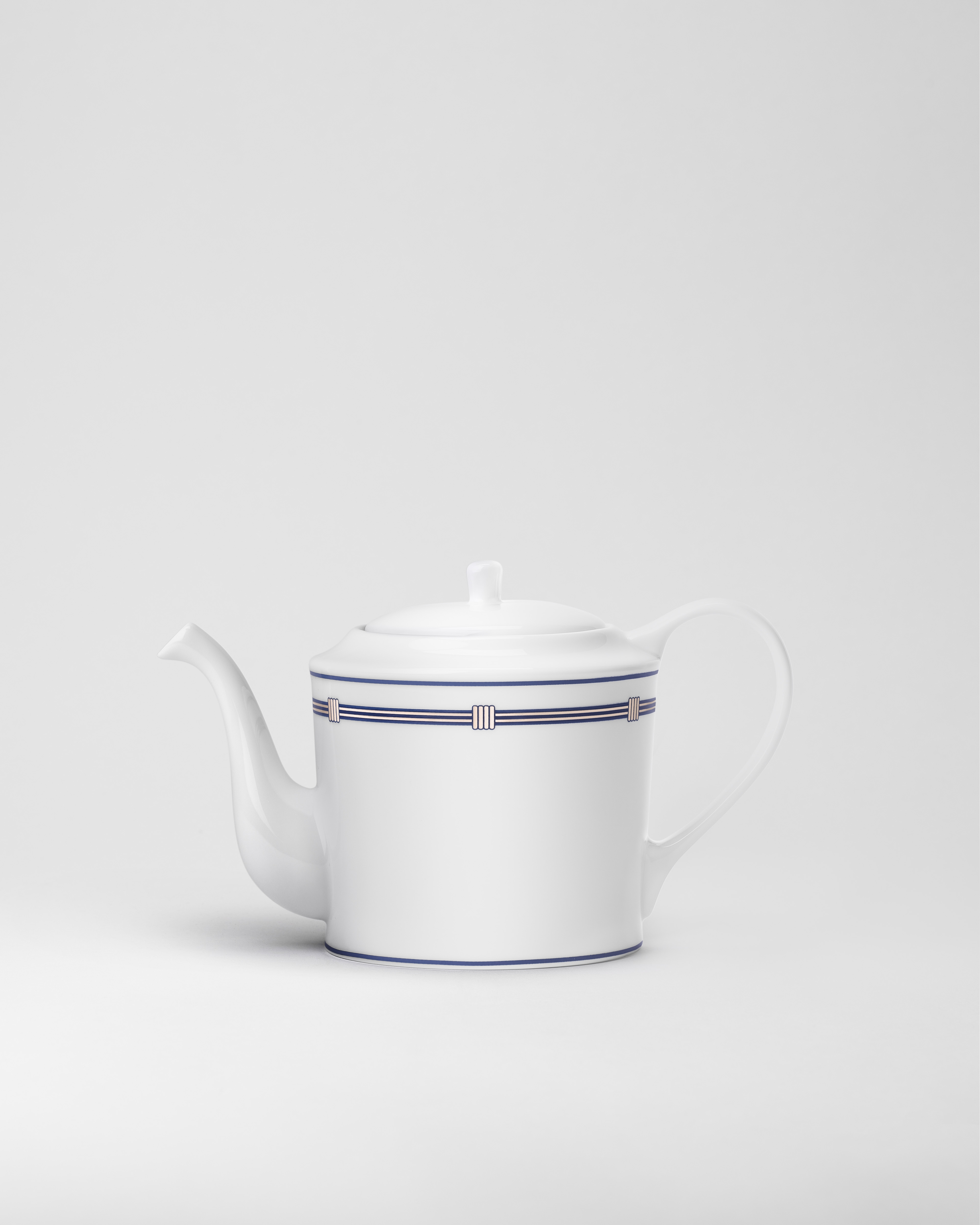 Théière Porcelaine de Limoges blanche à motif Godron bleu E01