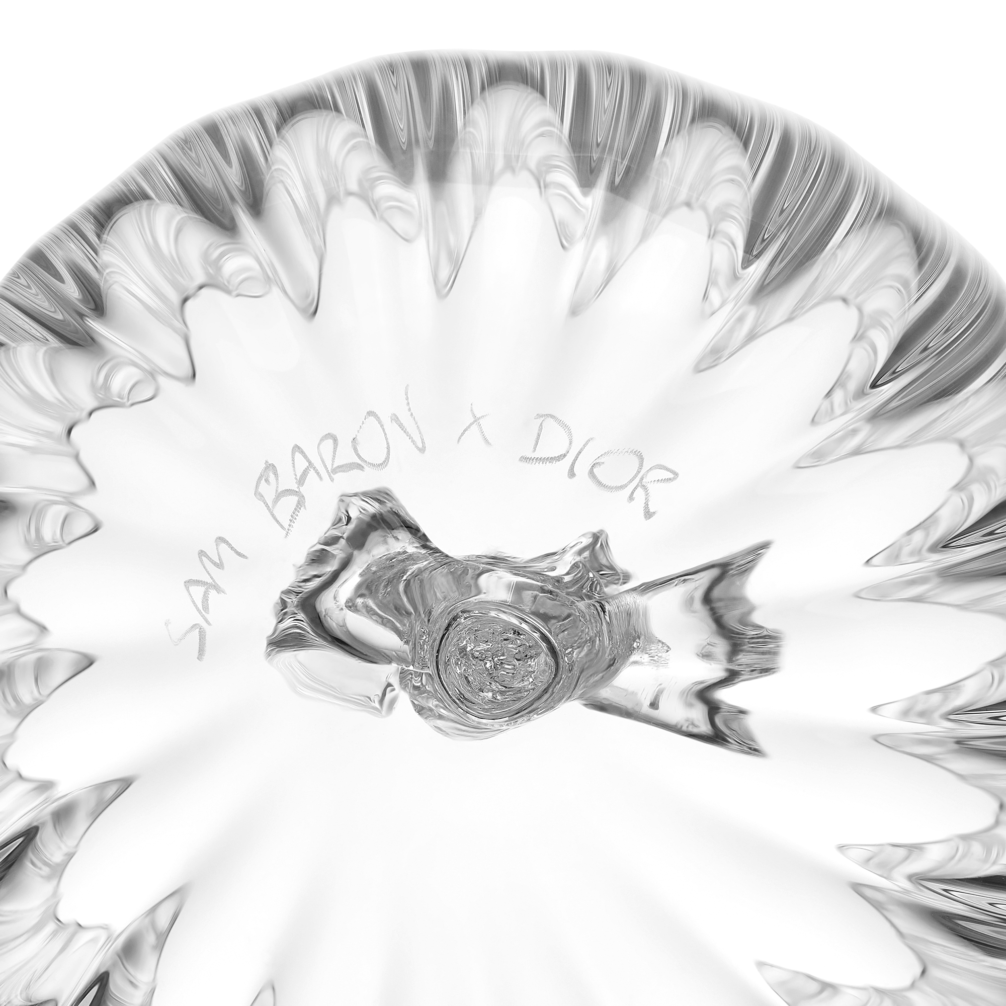 Verre à eau Sam Baron pour Dior Maison, verre soufflé bouche incolore E10