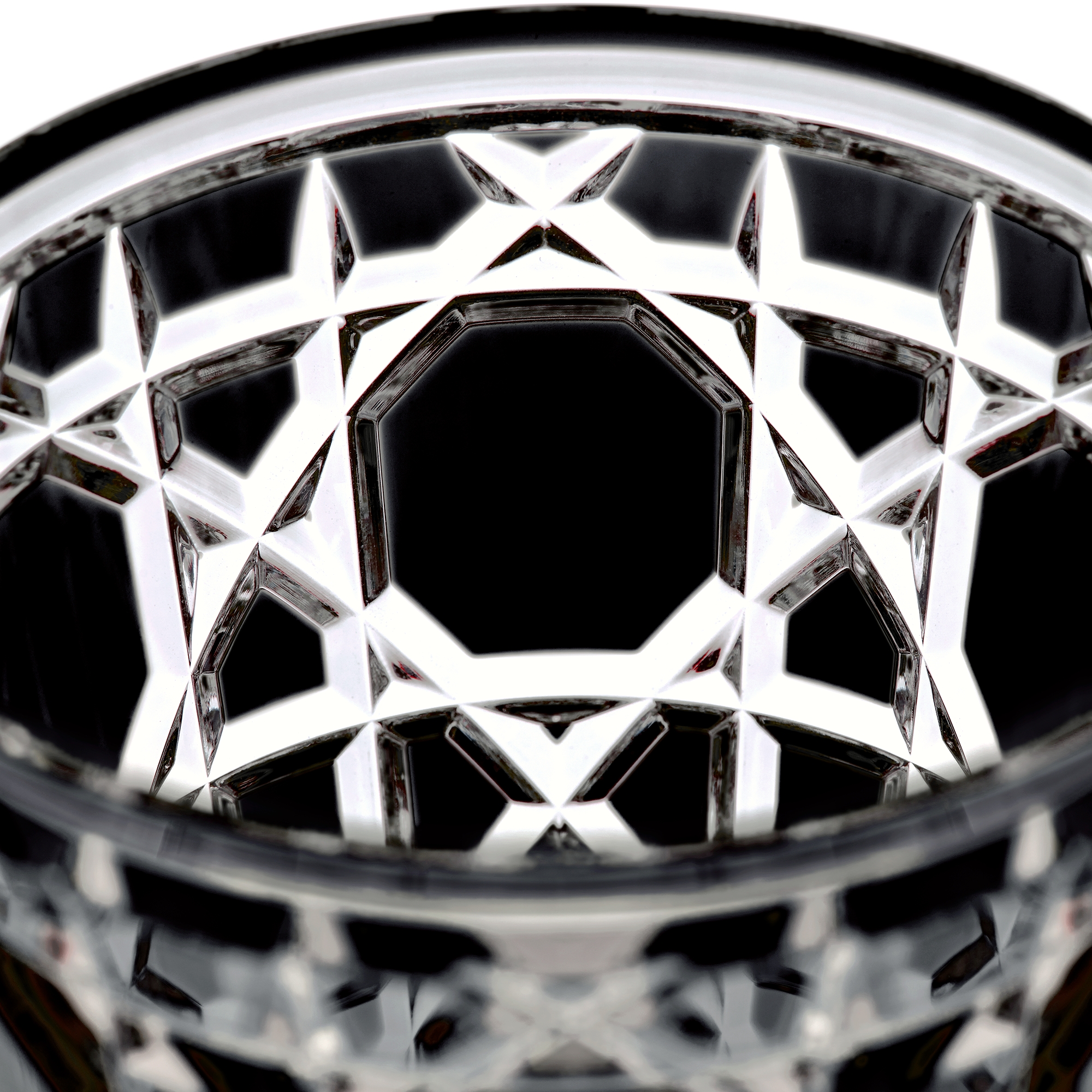 Water Glass Cannage, Black E09