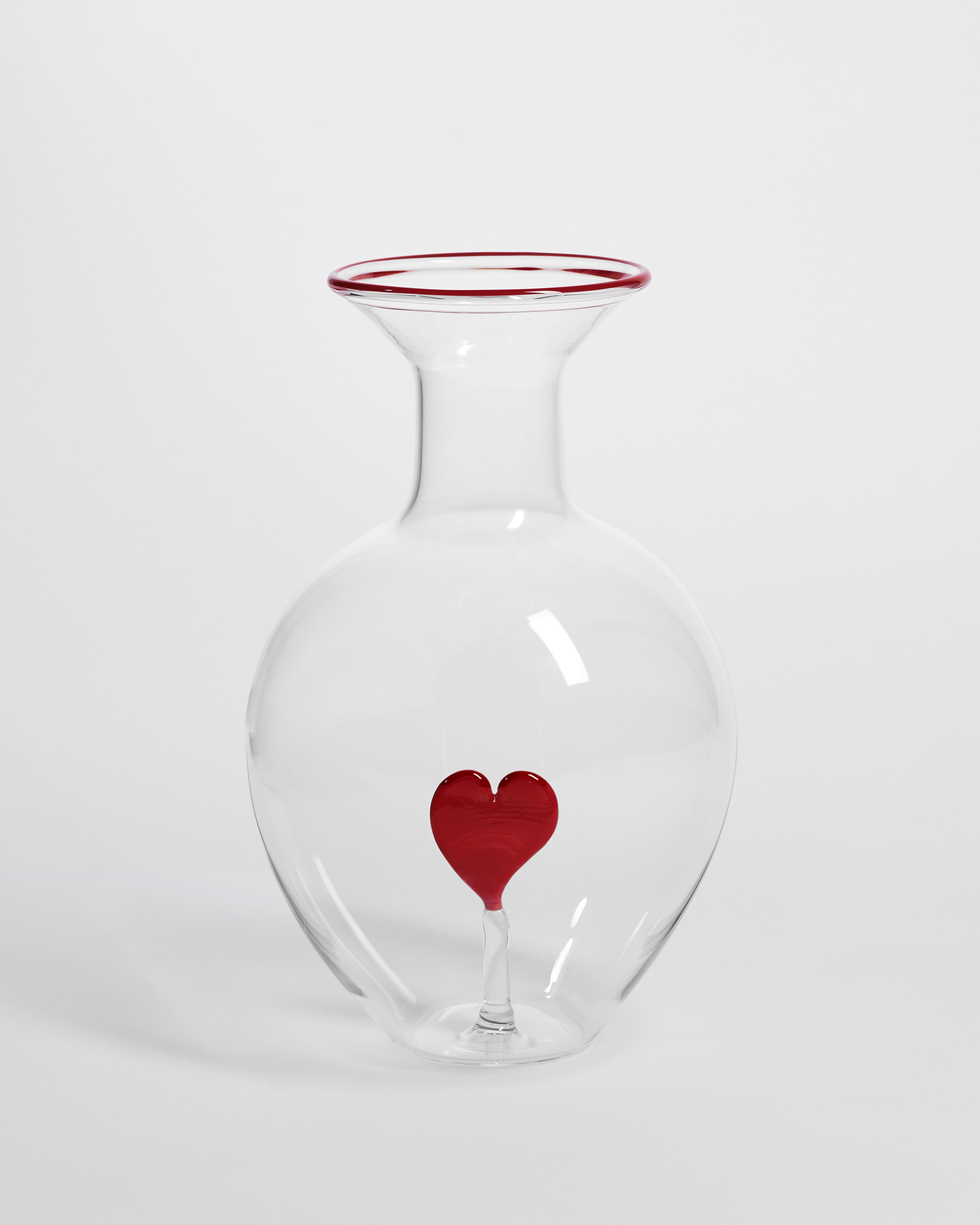 Carafe Transparent Hand-Blown Glass with Red Heart Motif E01
