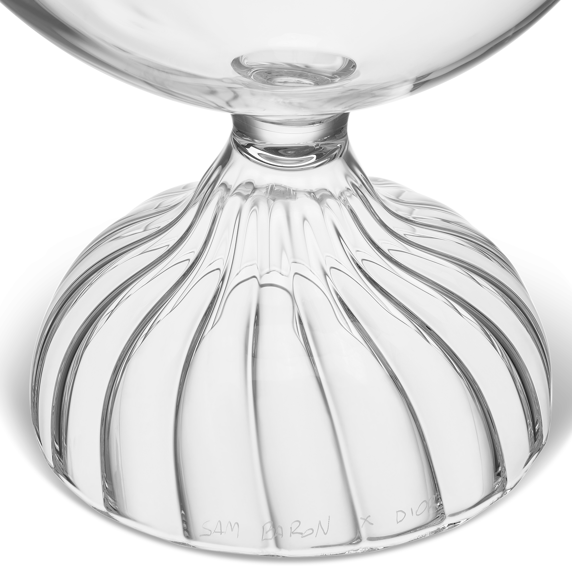 Carafe Sam Baron pour Dior Maison, verre soufflé bouche incolore E09