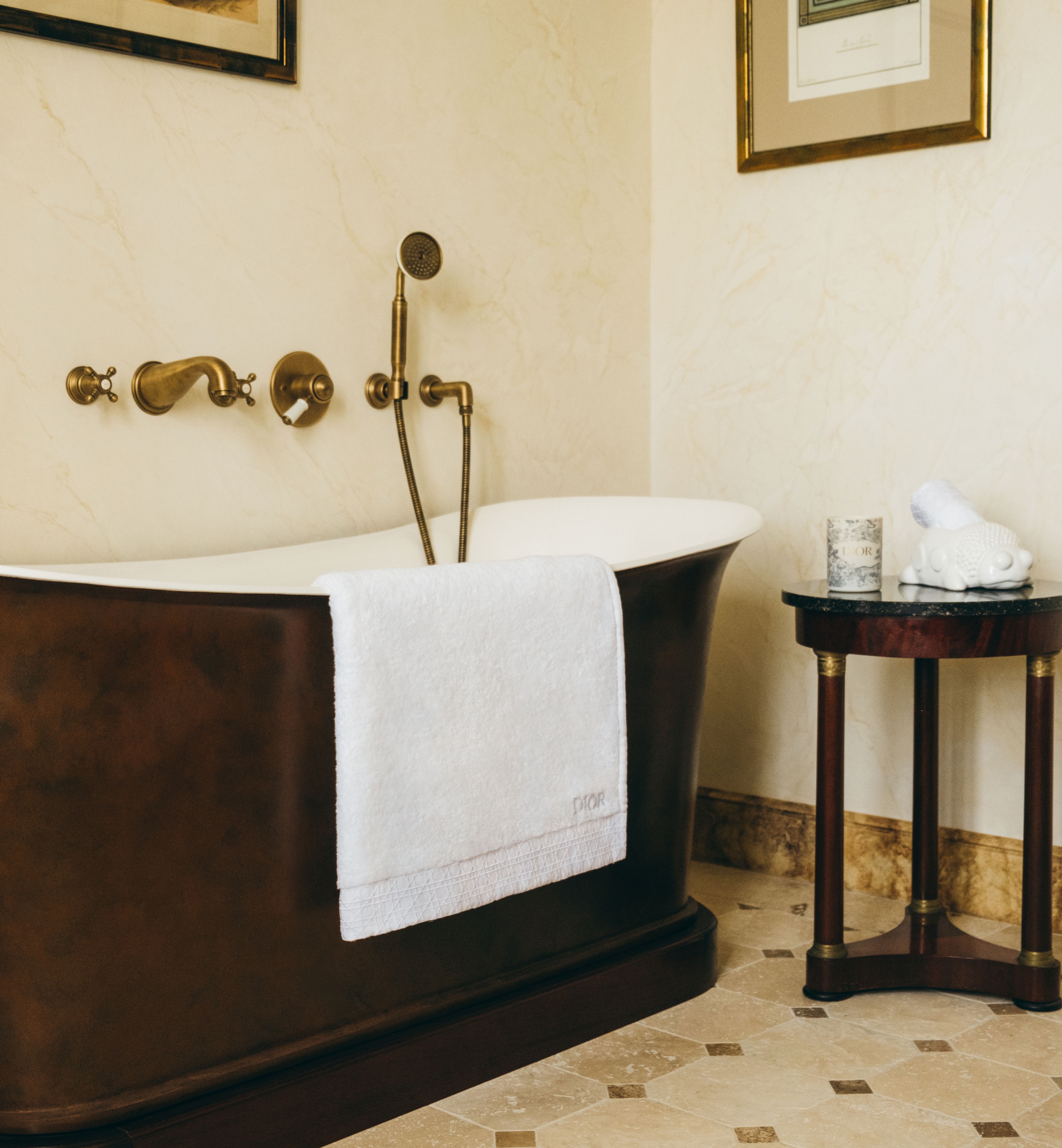 Badlaken Wit Cannage-motief E13