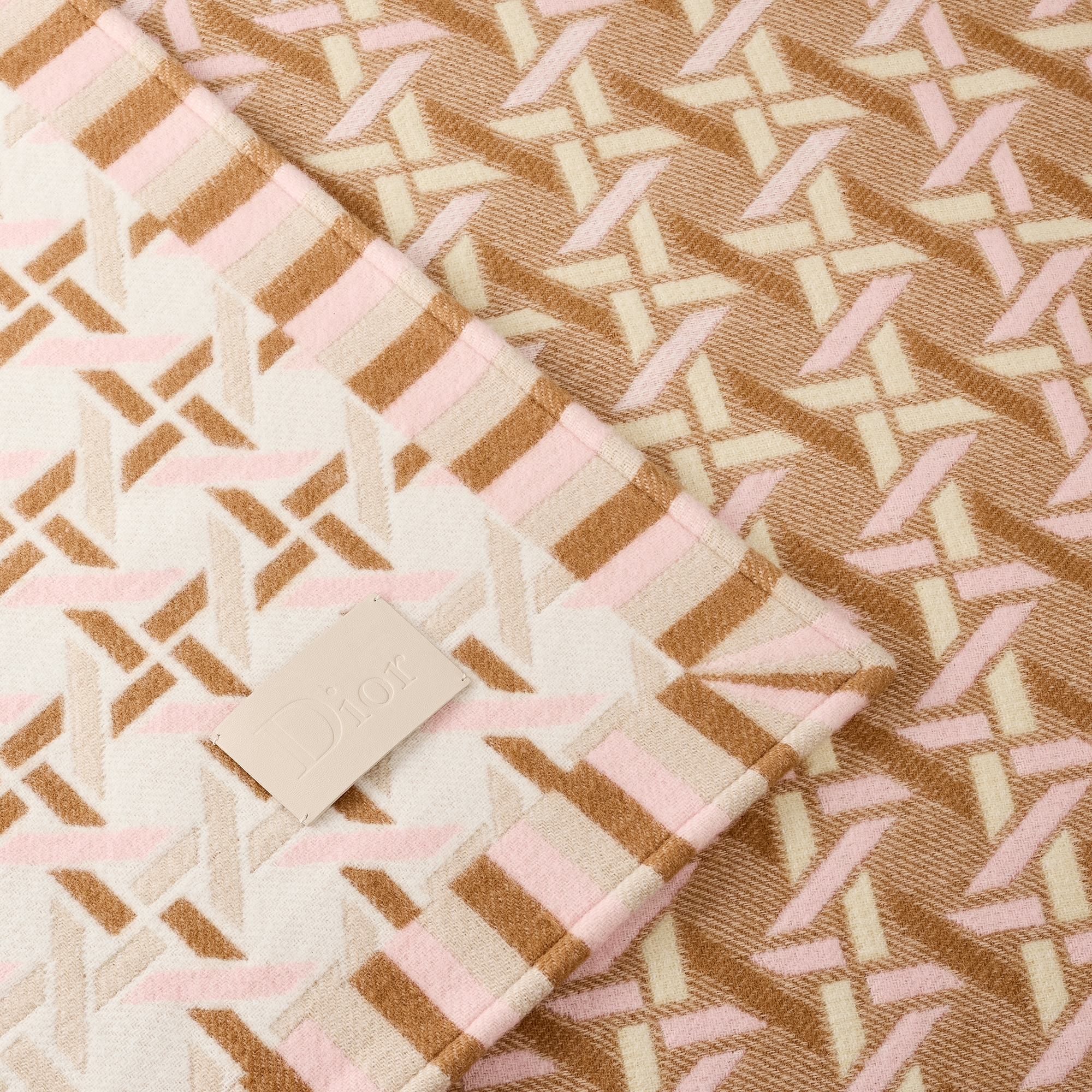 Plaid Jacquard laine et cachemire à motif Cannage Tartan beige E09