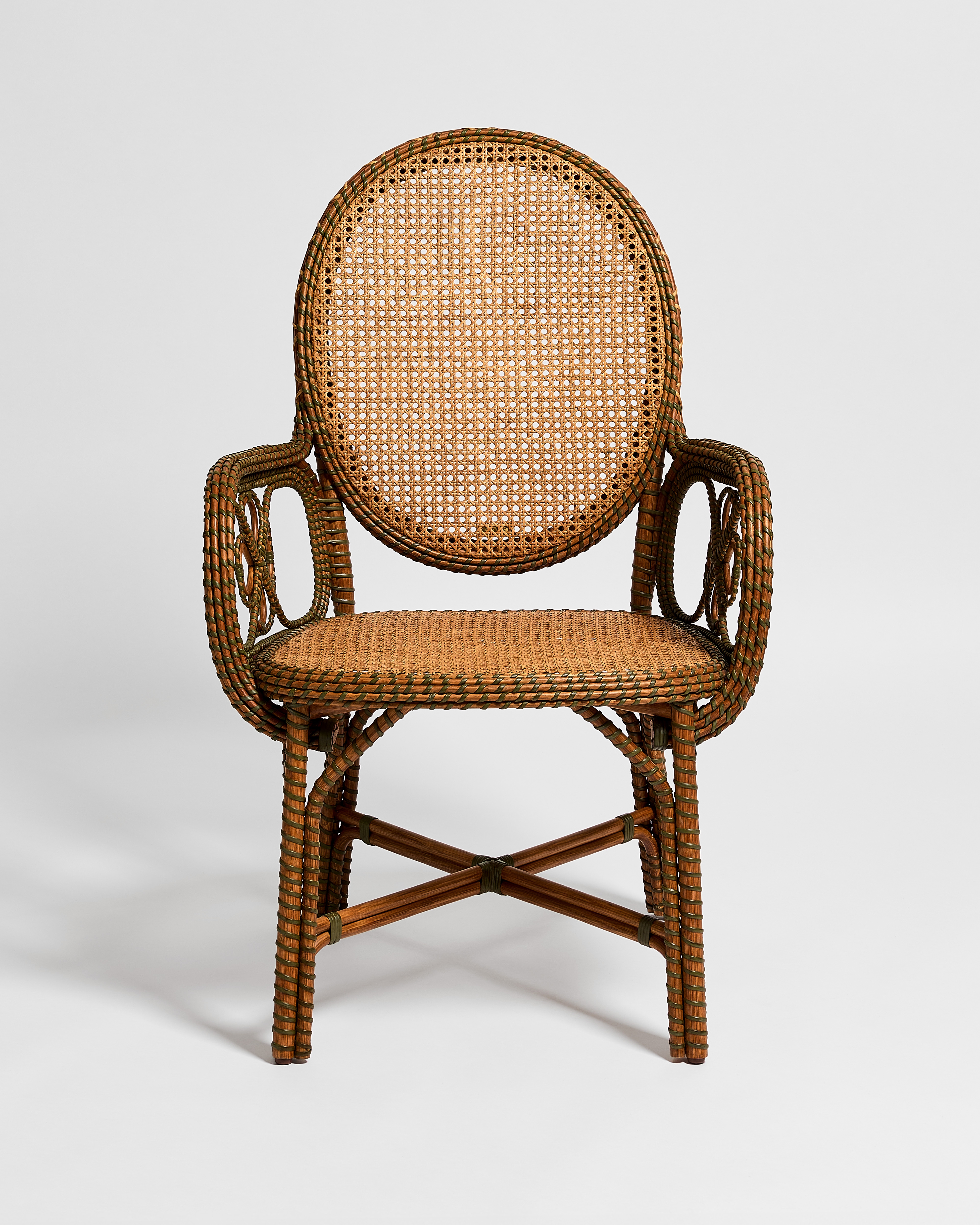 Armchair Natural and Green Rattan with Cannage and Clover Motifs E01