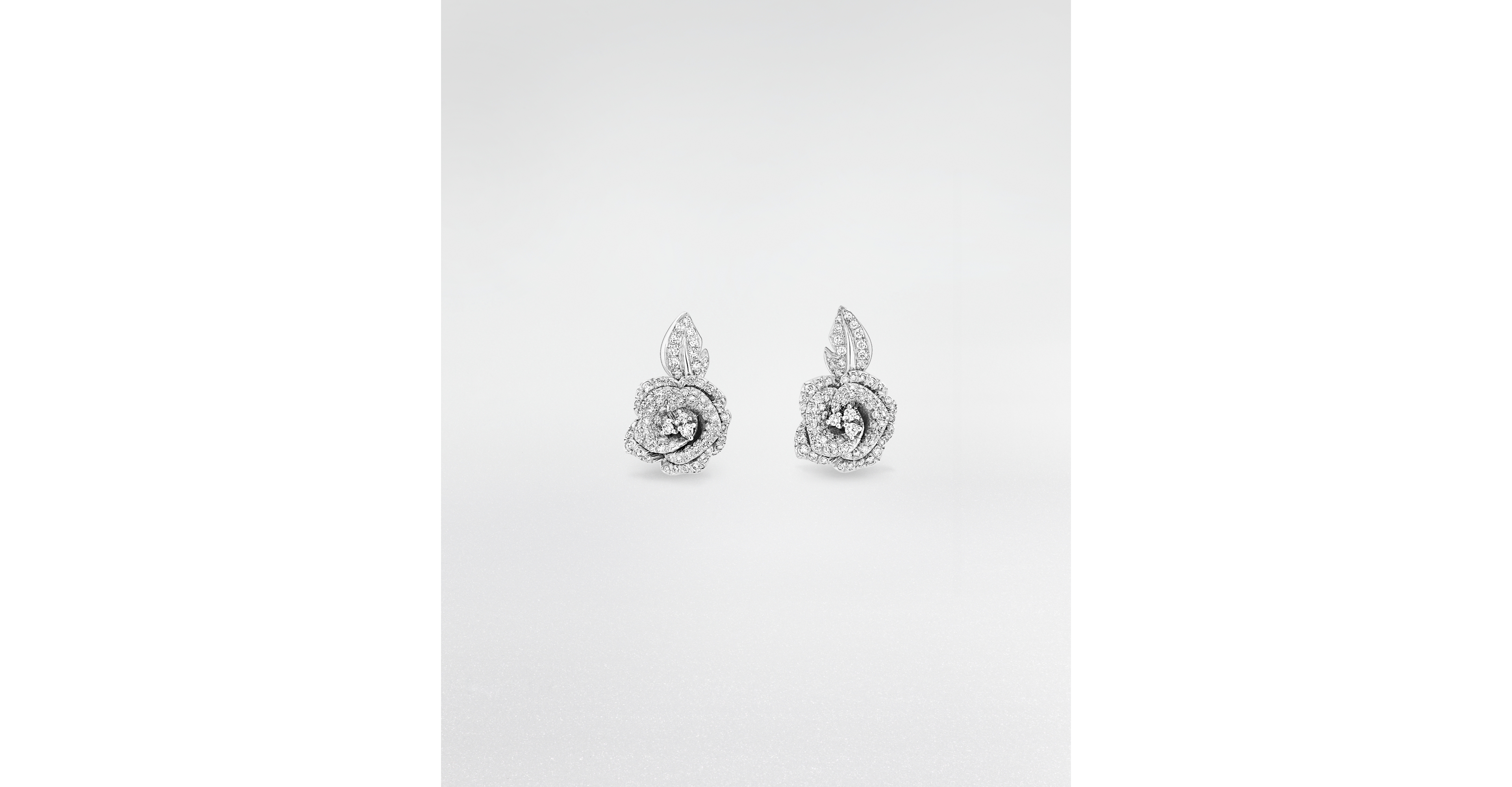 Medium Rose Dior Bagatelle Earrings