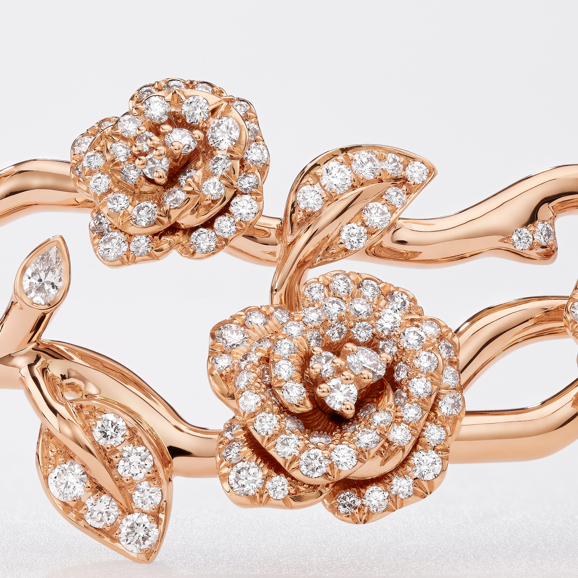 Rose Dior Bagatelle Choker Pink Gold and Diamonds E02